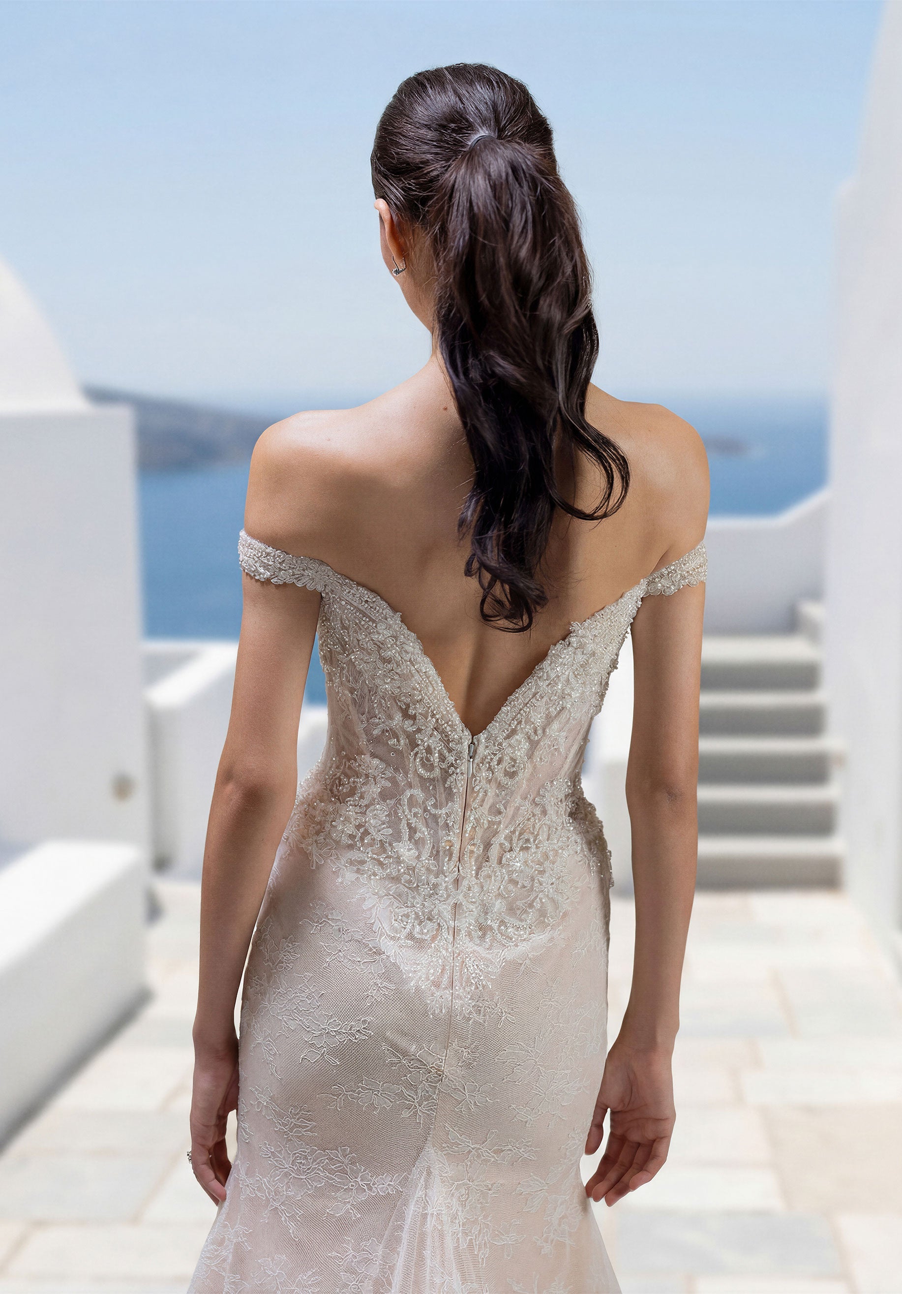 morilee-treasure-meerjungfrau-brautkleid-aus-chantilly-spitze-mit-perlen image 2