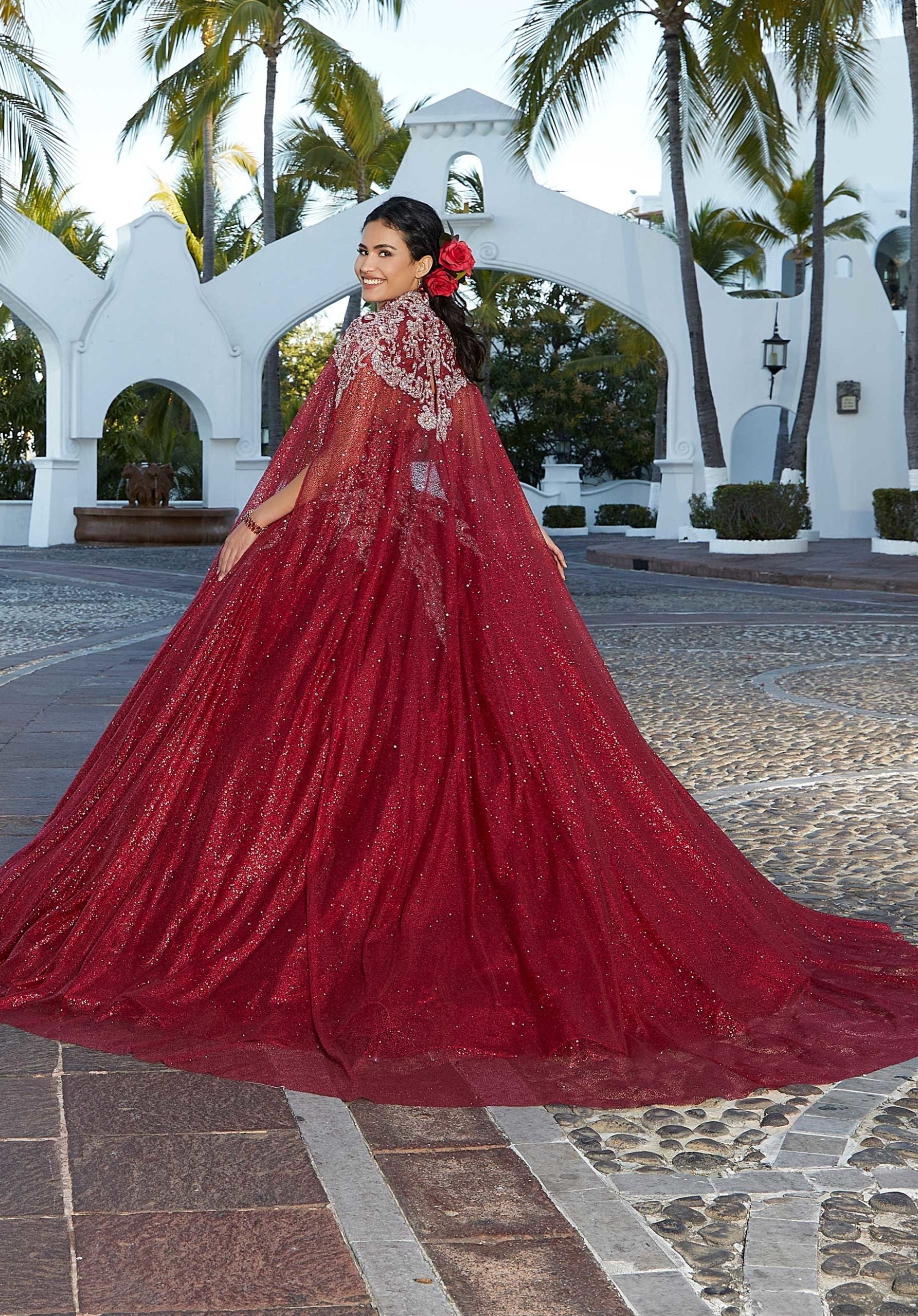 morilee-glitzer-t-ll-cape-mit-sparkle-stickerei image 2