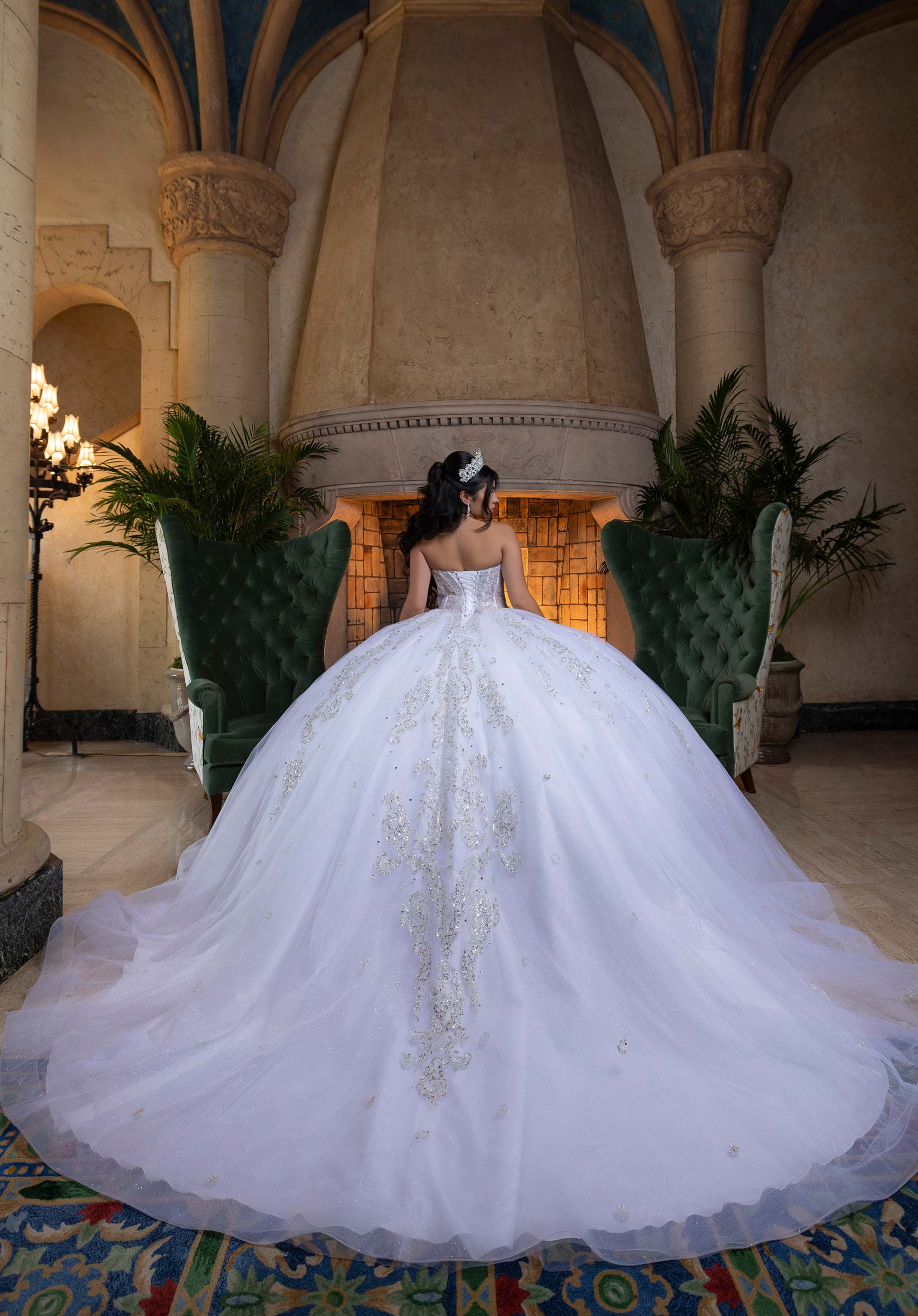 morilee-vizcaya-brenda-quincea-era-ballkleid image 6