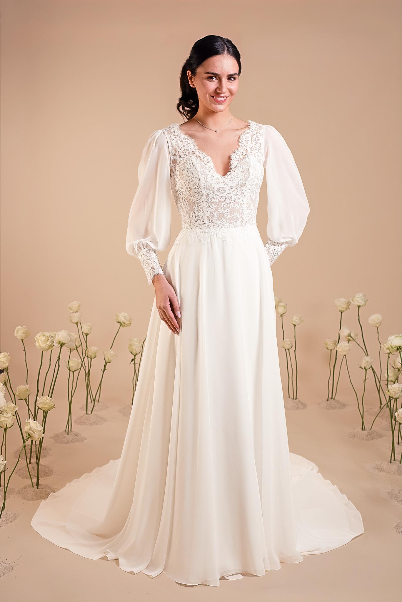 eglantine-irvanna-brautkleid-ivoire-gr-34-58 image 1