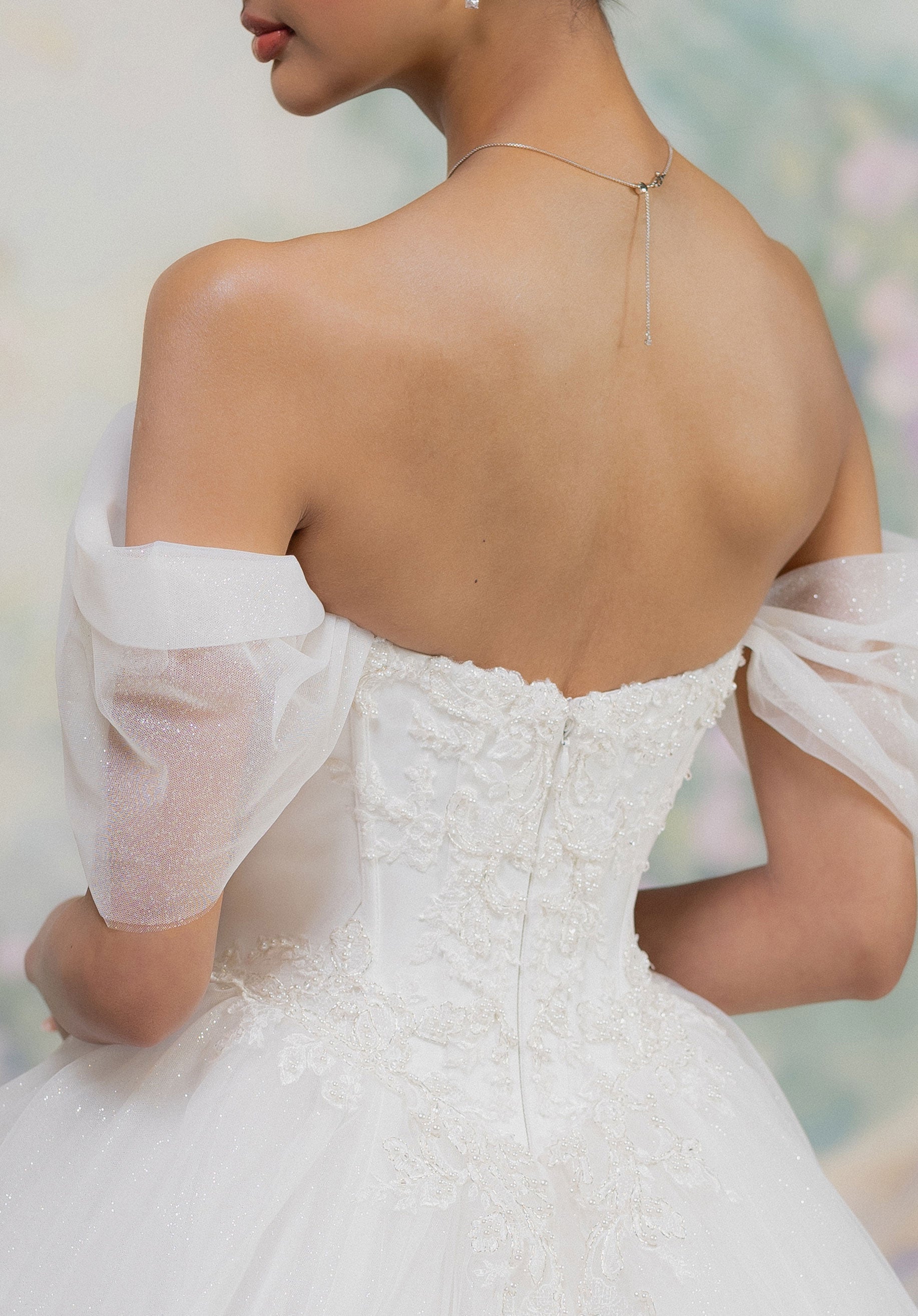 morilee-tempe-brautkleid-satin-prinzesskleid-mit-perlen-und-glitzer-t-ll-rmeln image 5