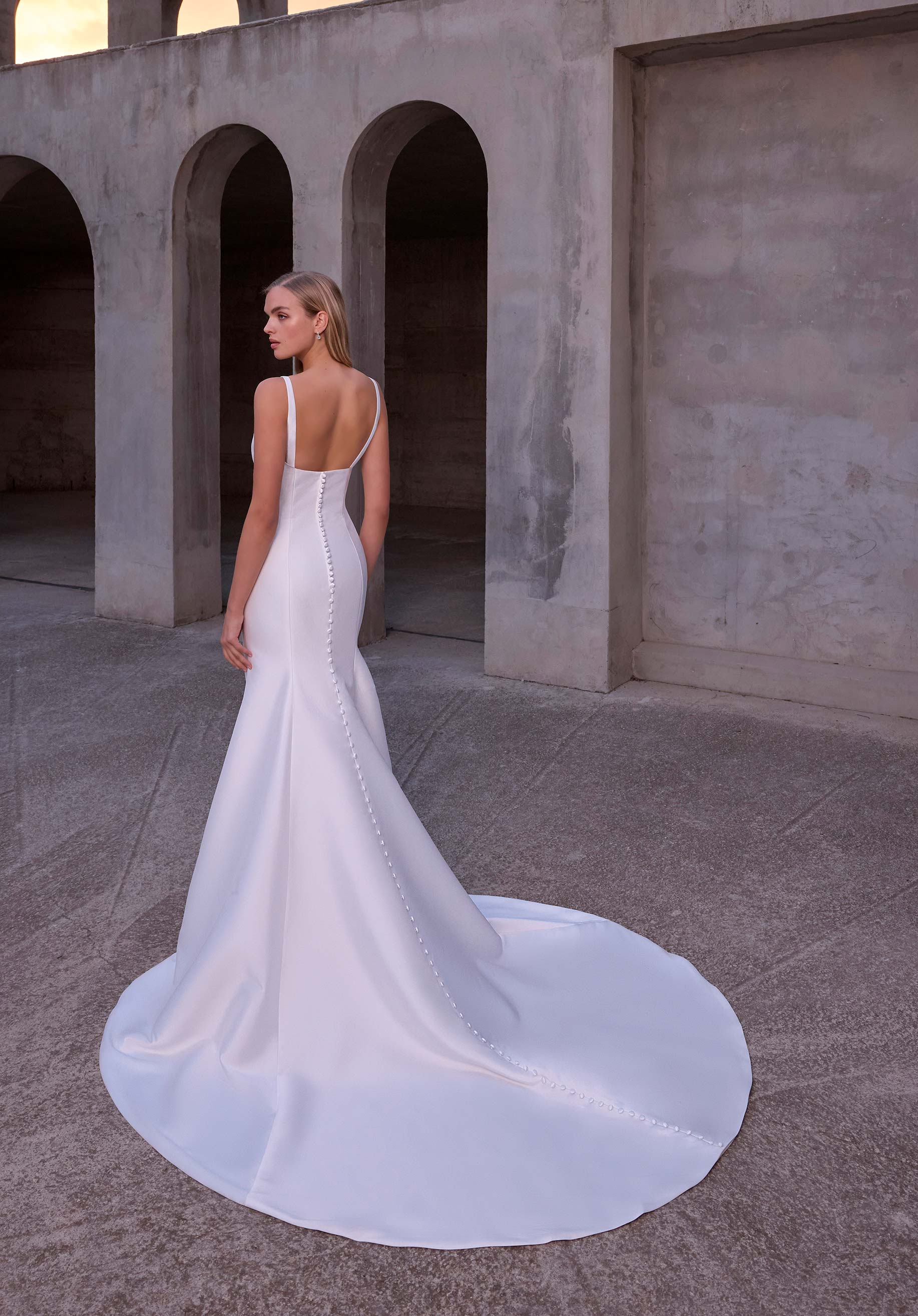 morilee-eudora-brautkleid-fit-flare-mikado-mit-abnehmbarem-overskirt image 3