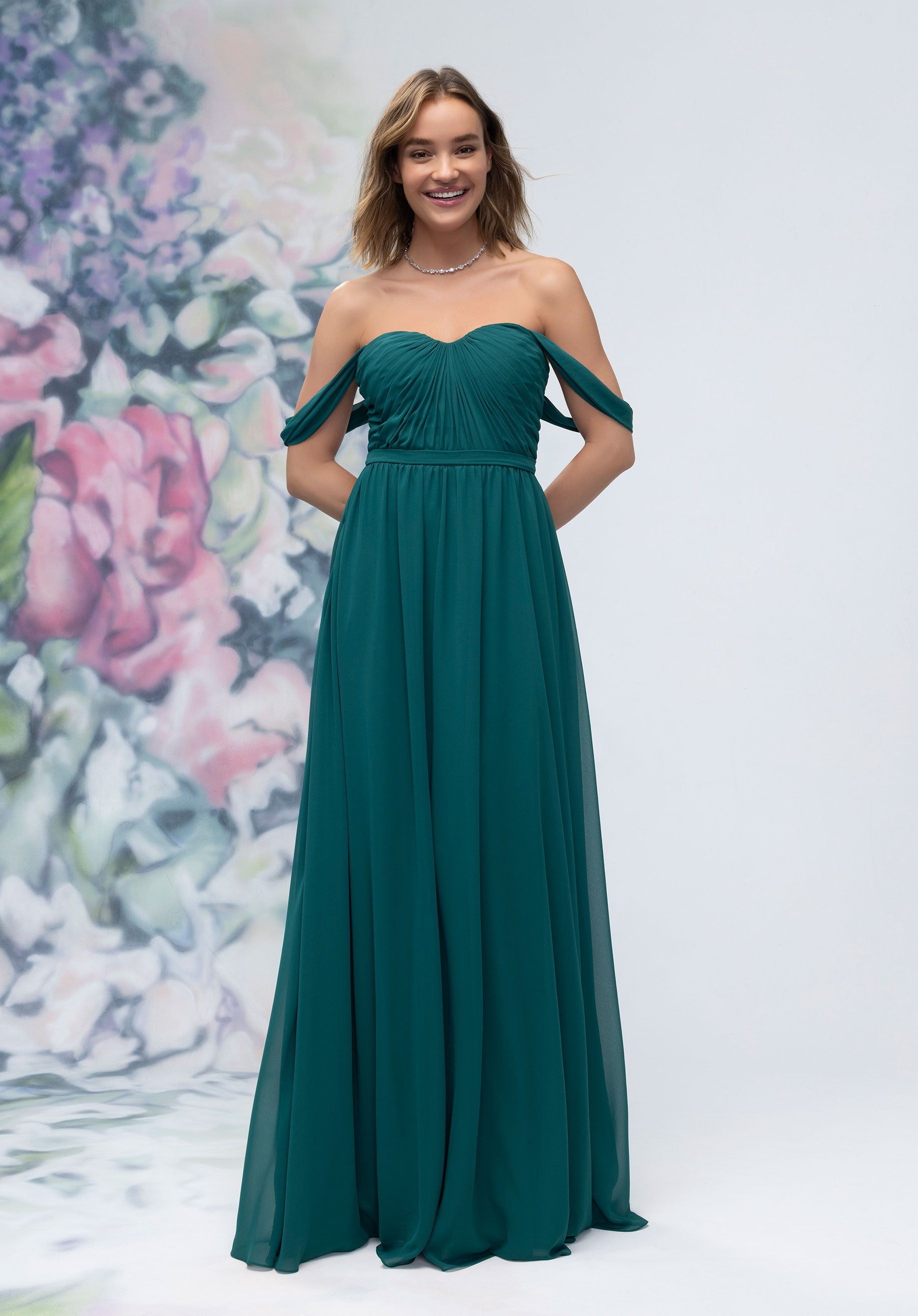 morilee-brautjungfernkleid-a-linie-chiffon-sweetheart-gerafft-off-shoulder image 1