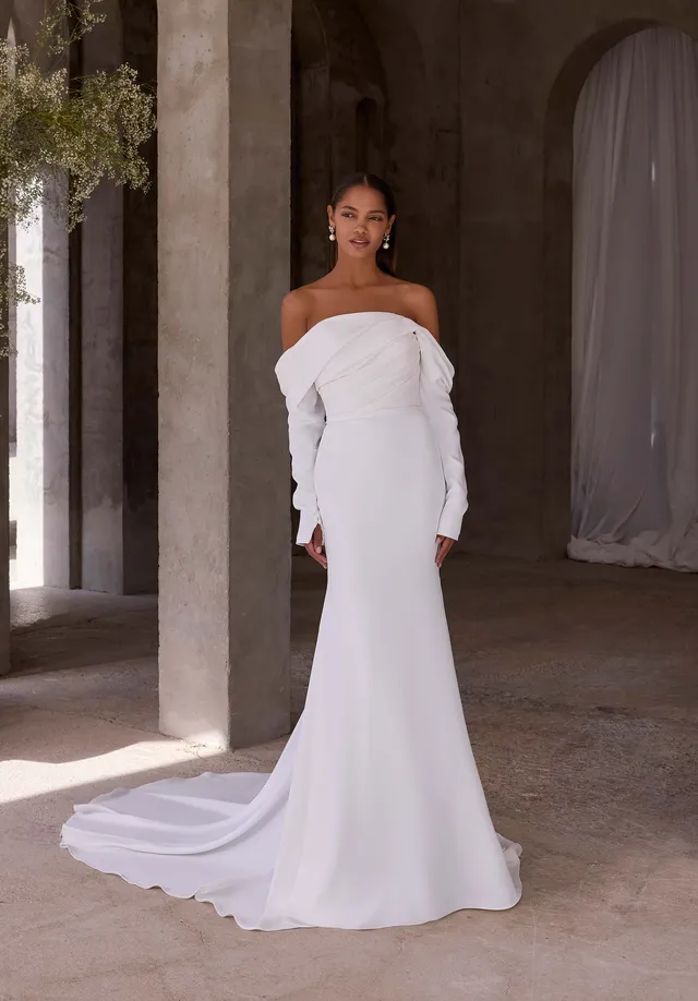 morilee-zoe-brautkleid-fit-and-flare-crepe-off-shoulder image 1