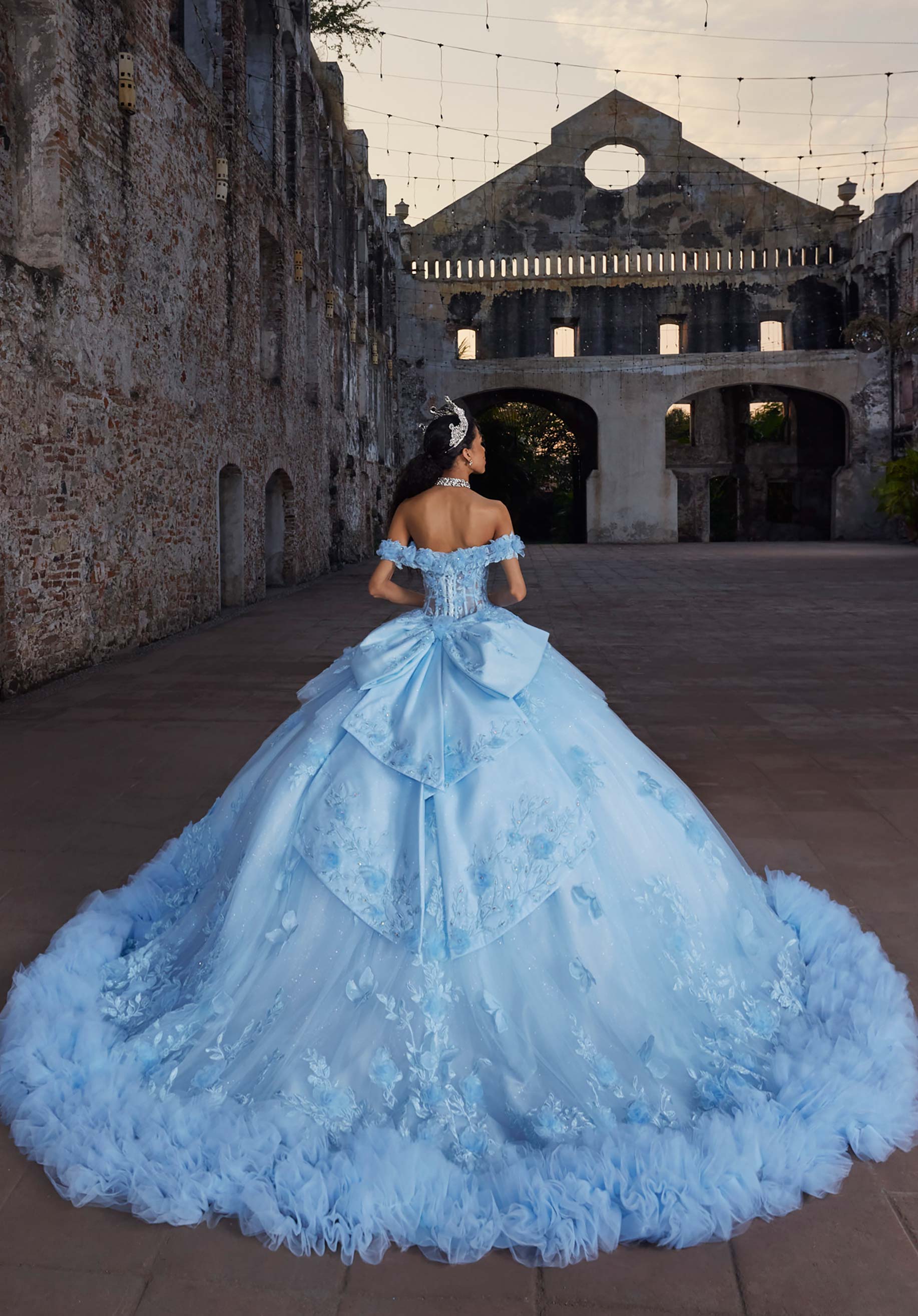 morilee-vizcaya-aurora-quincea-era-kleid-mit-korsett image 8