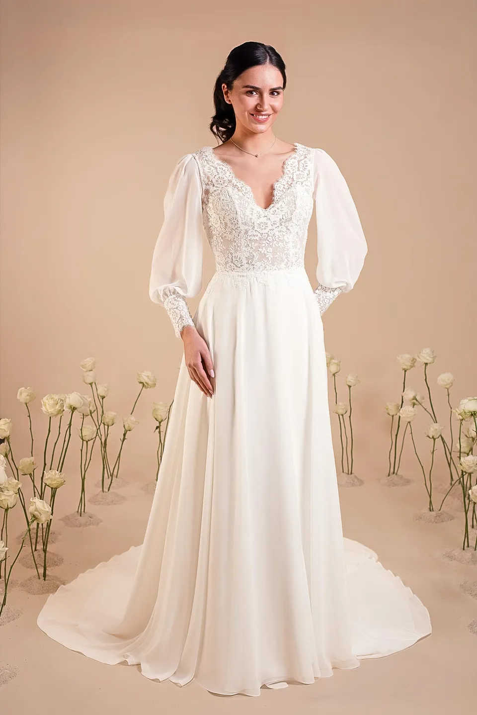 eglantine-irvanna-brautkleid-ivoire-gr-34-58 image 1