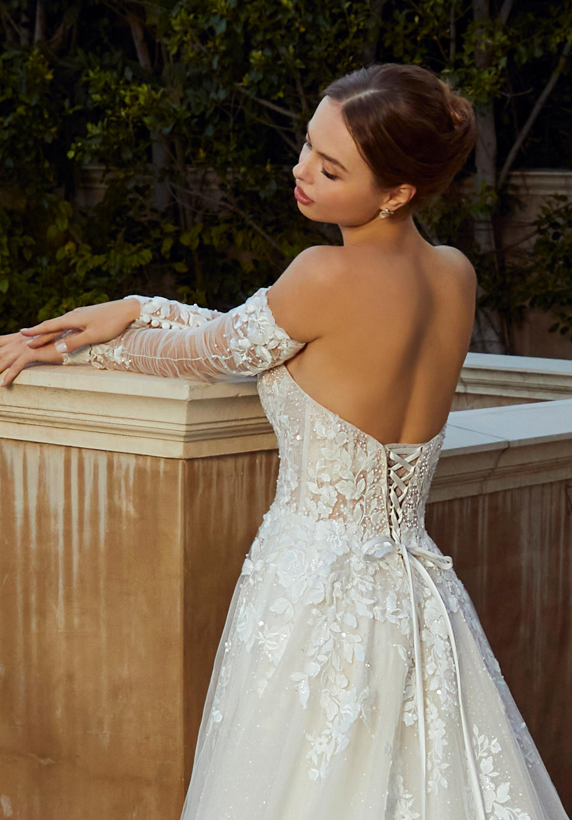 morilee-brautkleid-mit-gerafften-langarm-und-bl-tenstickerei image 2
