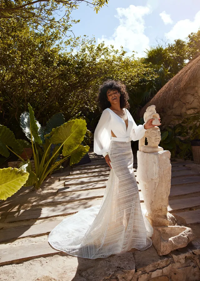 gbs-herve-paris-bridal-bellini-brautkleid-mystical-collection image 1