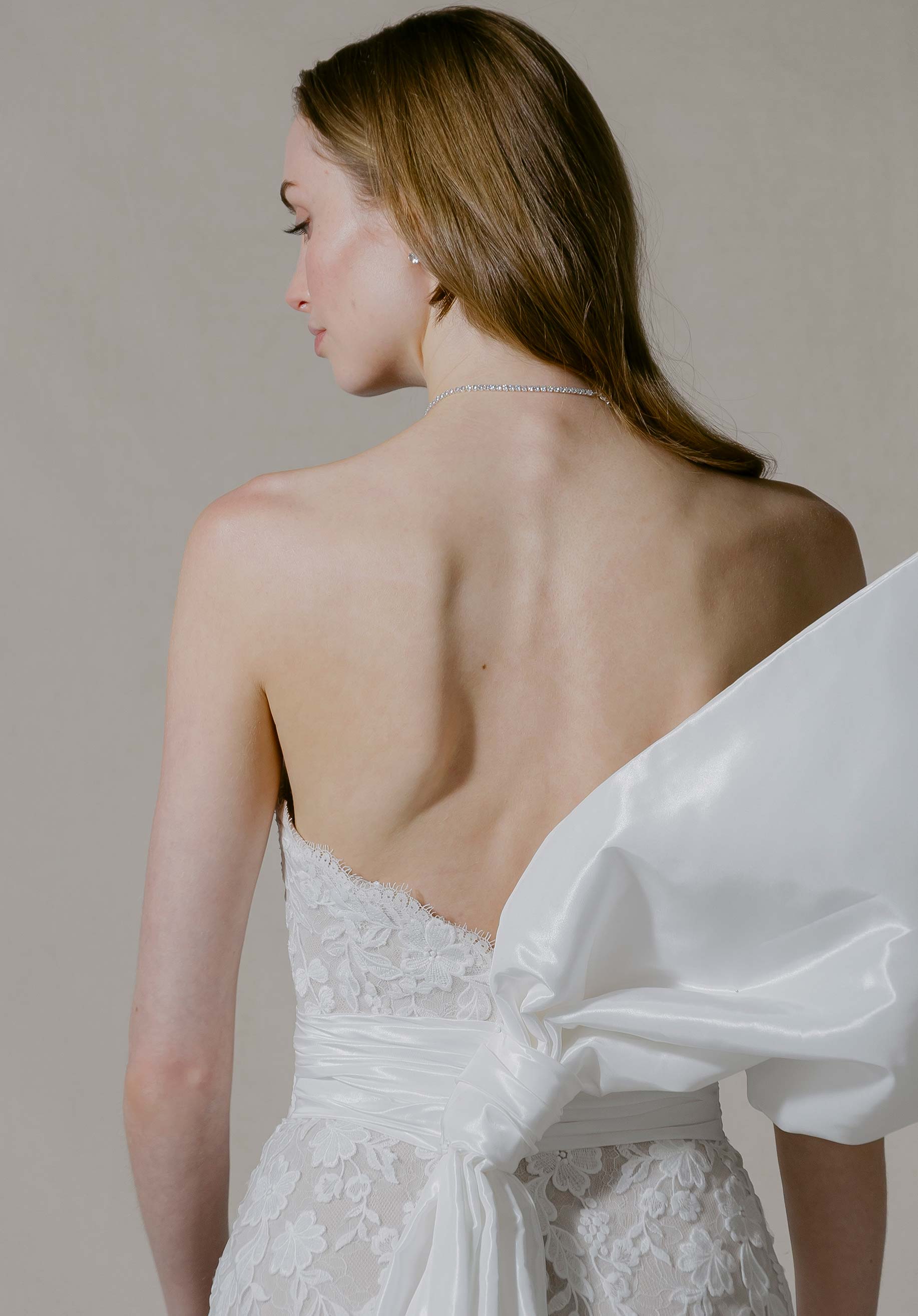 morilee-lysette-brautkleid-mermaid-chantilly-spitze image 4