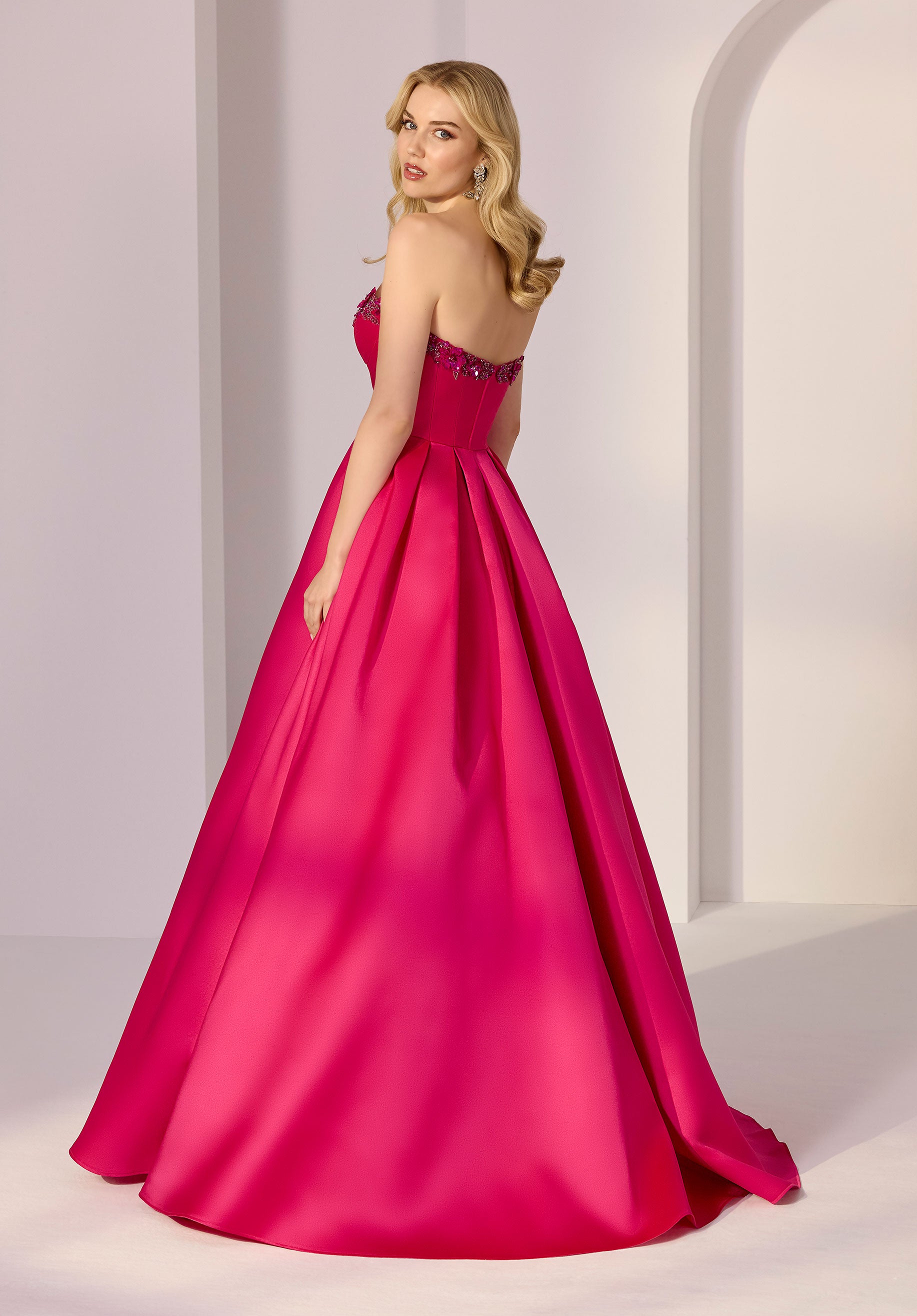 morilee-party-cocktailkleid-a-linie-mikado-mit-handperlen-und-taschen image 4