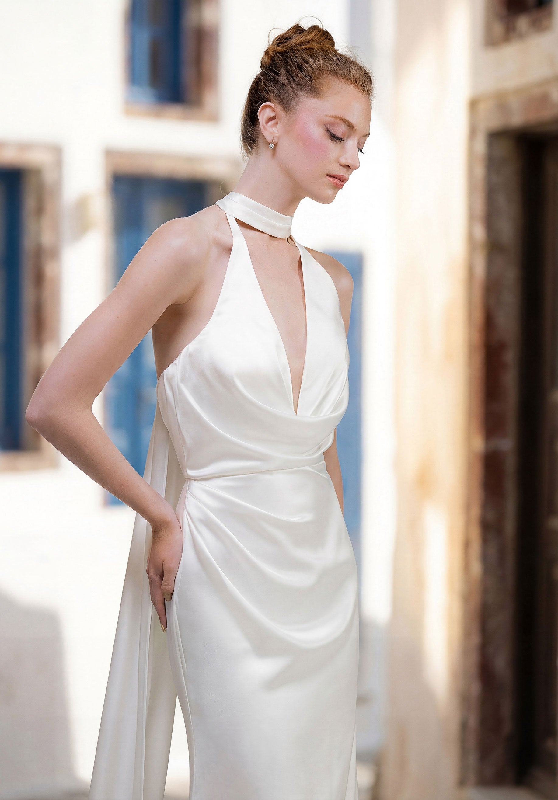 morilee-thomasina-brautkleid-neckholder-sheath-aus-charmeuse-satin image 2