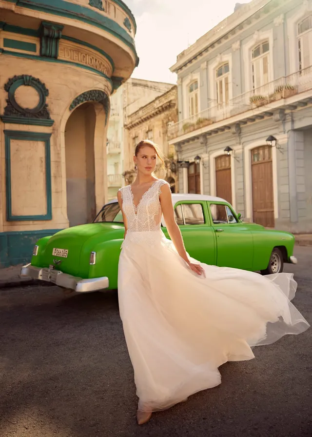 gbs-herve-paris-bridal-lyric-braut-festliche-komplettgarderobe image 1