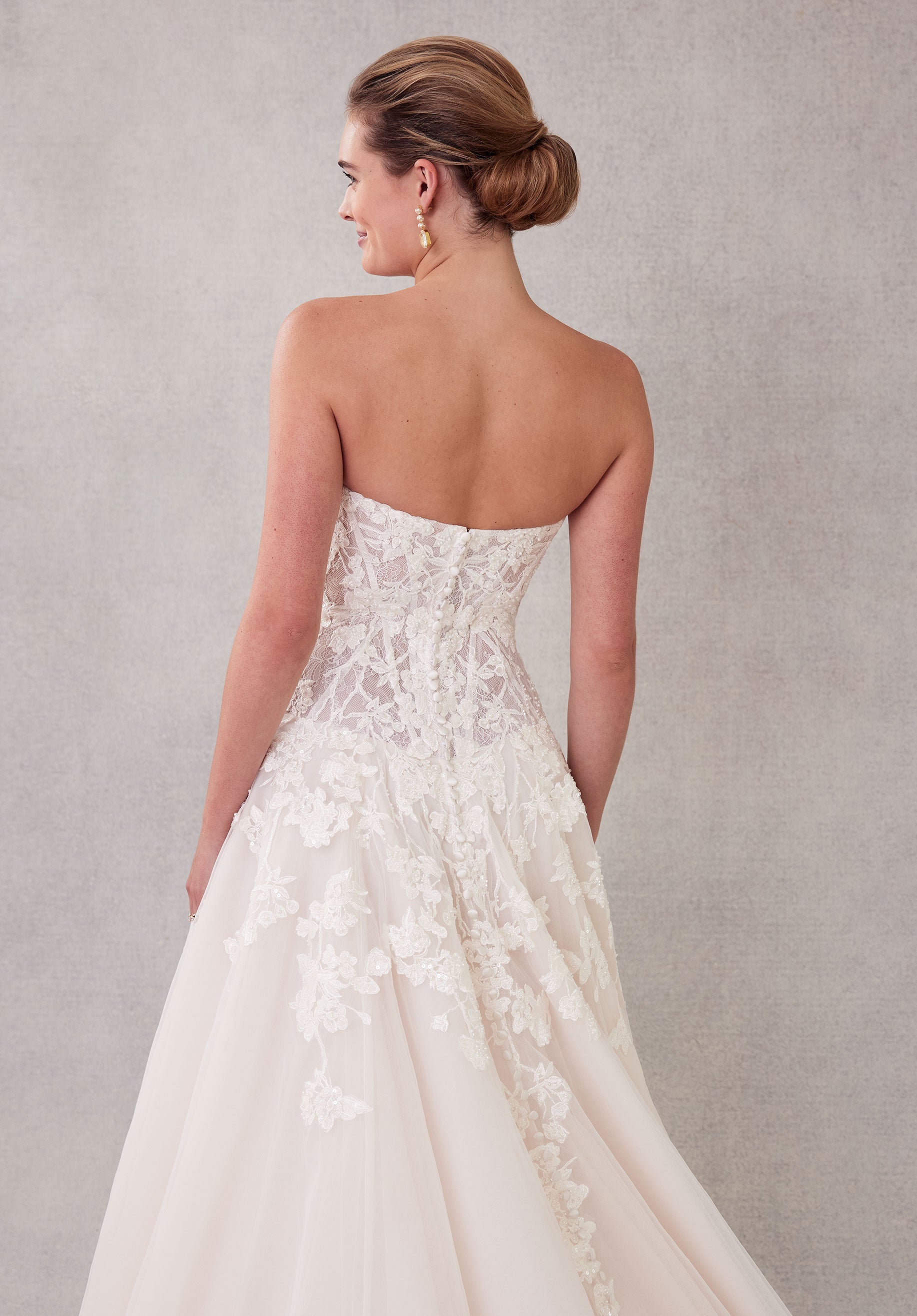 morilee-silvie-a-linie-brautkleid-mit-korsett image 6