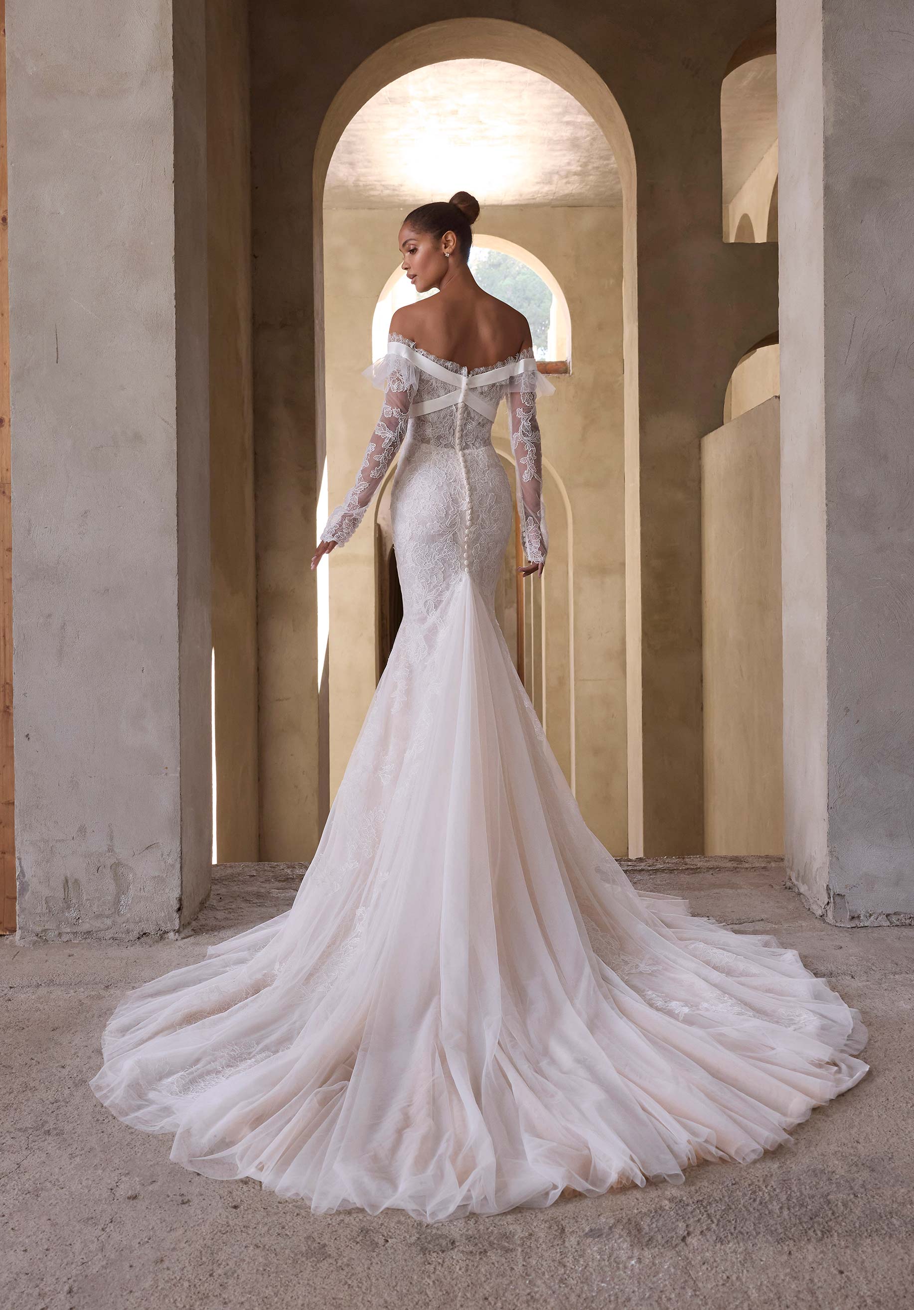 morilee-chymera-brautkleid-fit-flare-aus-chantilly-spitze image 4