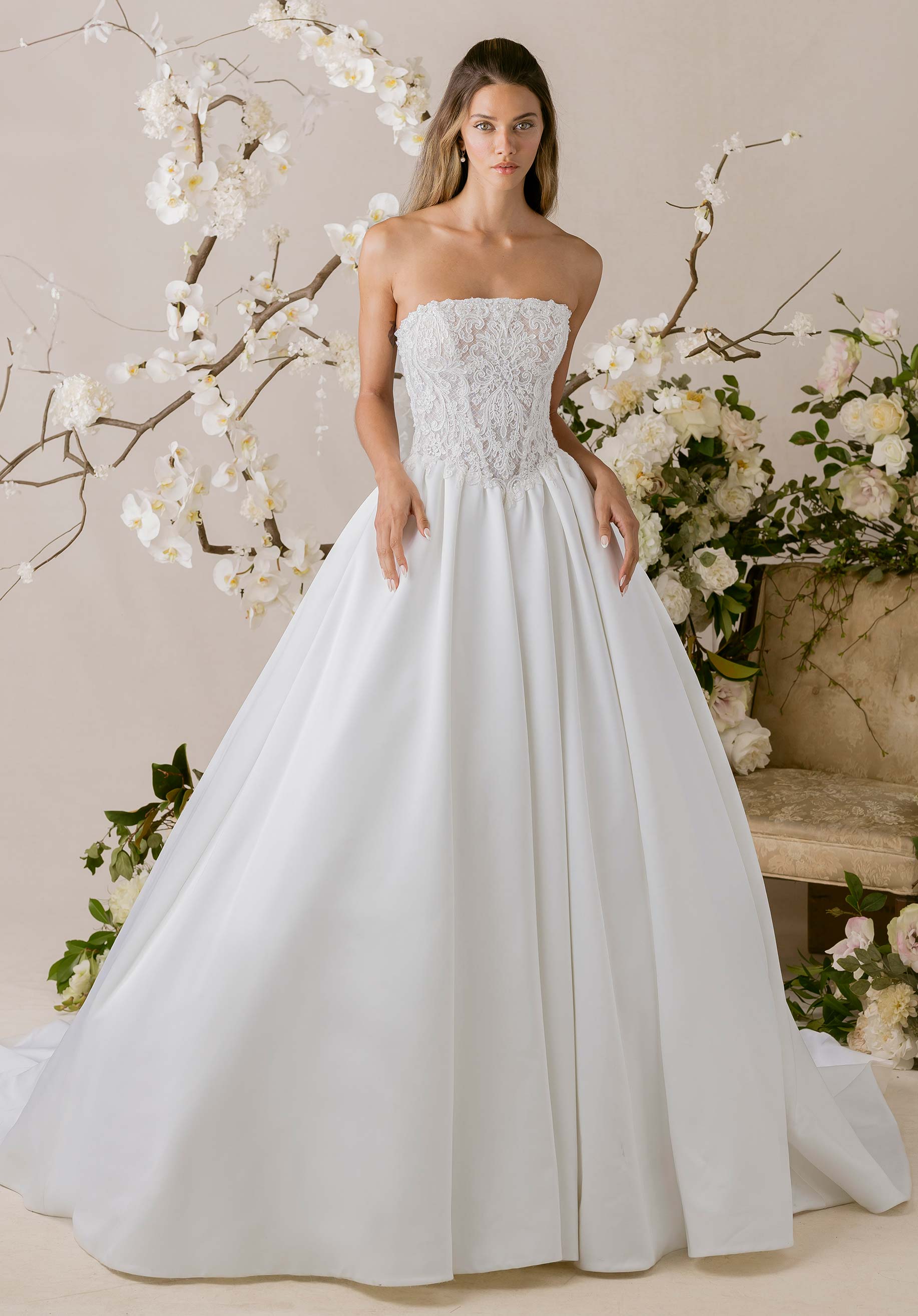 morilee-lise-brautkleid-ballkleid-satin-mit-perlen-spitze-und-basque image 3