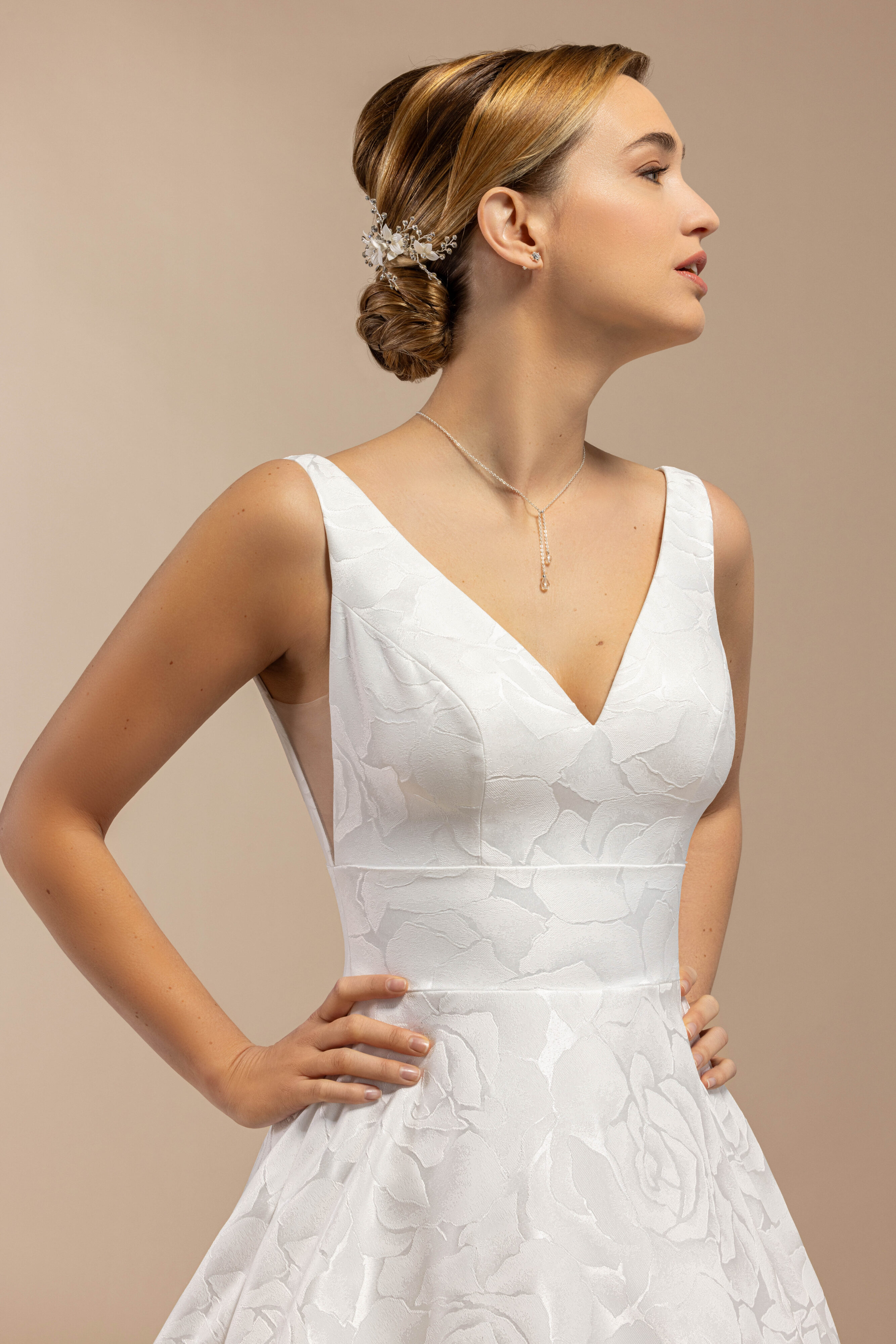 eglantine-bogota-brautkleid-in-ivoire-gr-34-bis-74 image 2