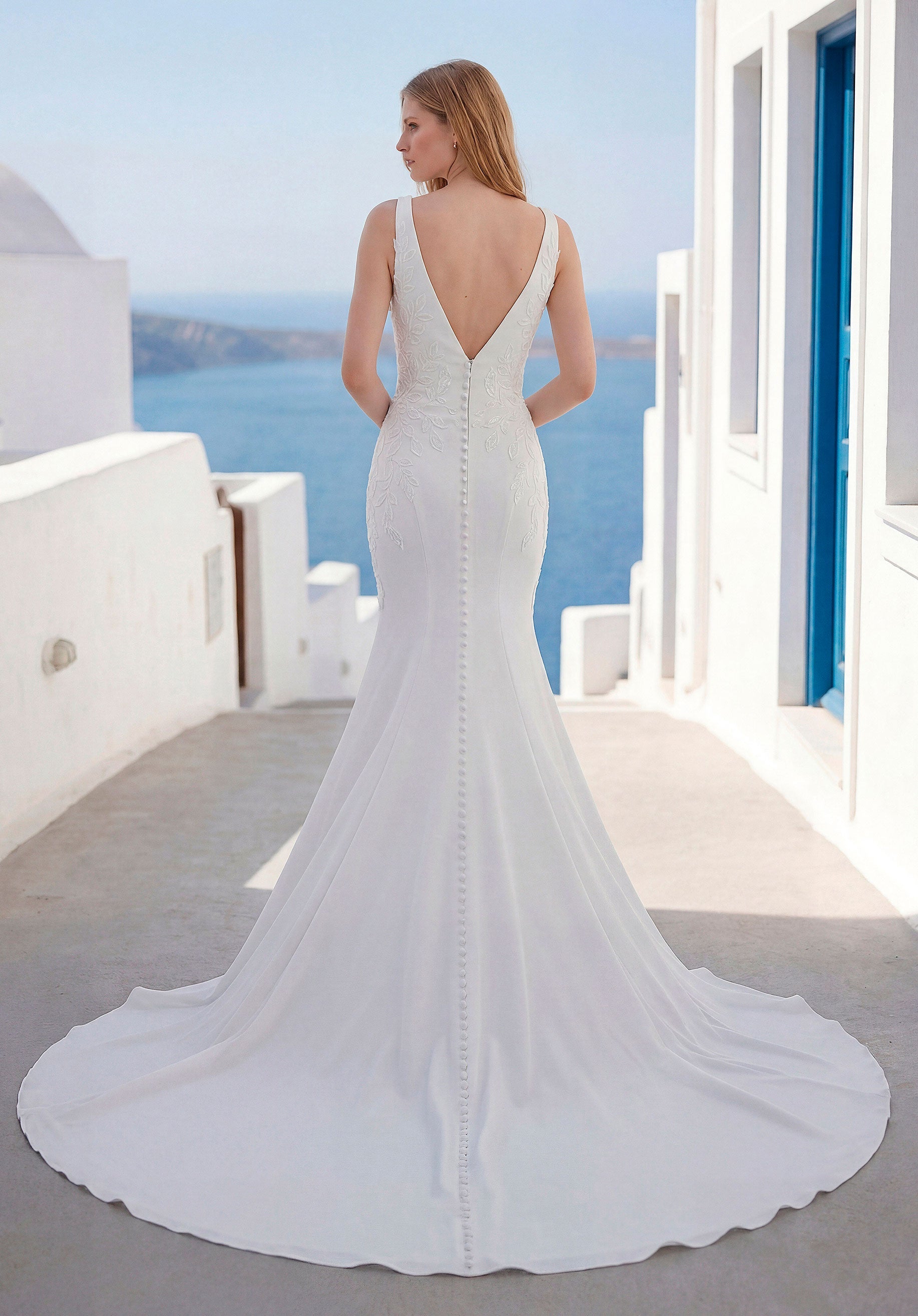 morilee-th-tys-brautkleid-meerjungfrau-crepe-mit-deep-v-und-perlen-spitze image 4