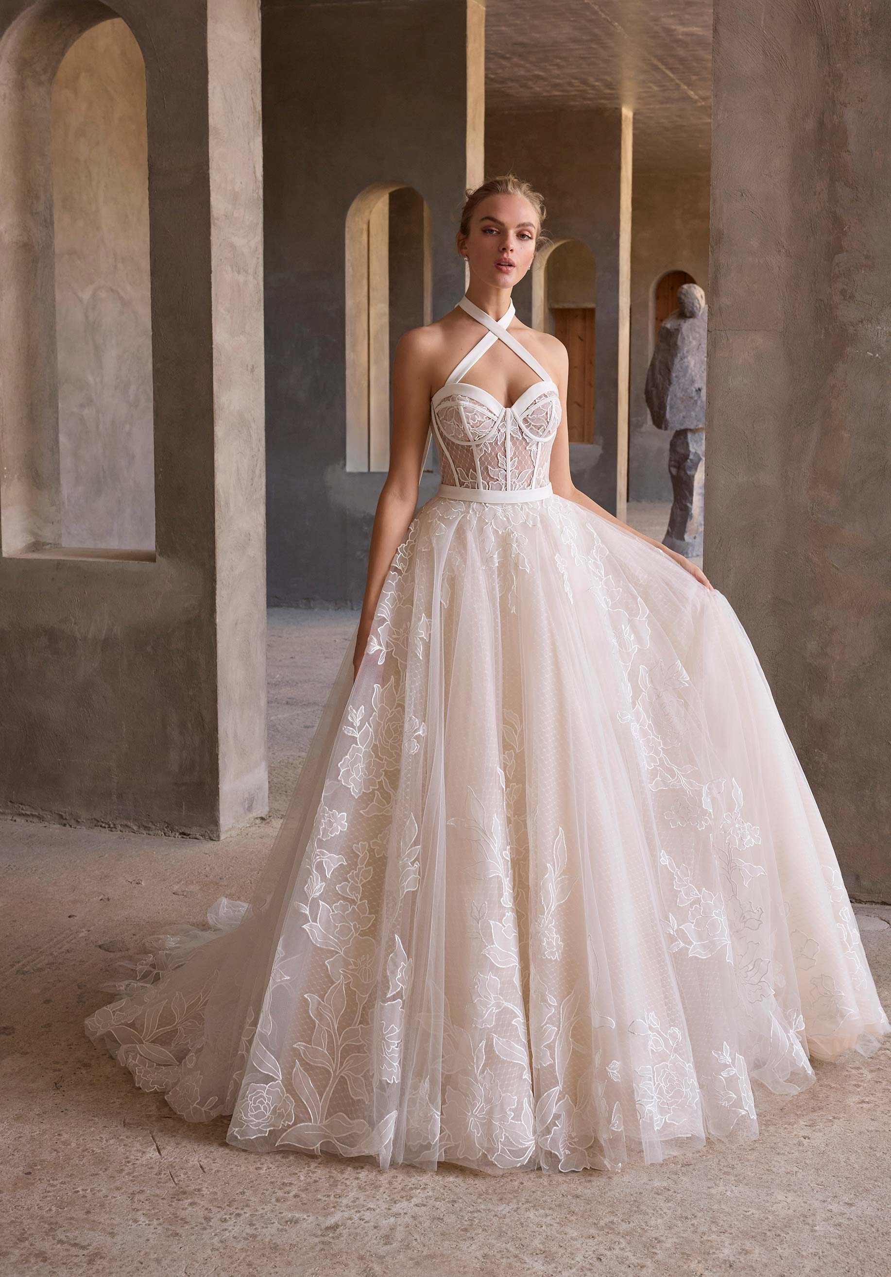 morilee-myra-brautkleid-a-linie-mit-swiss-dot-und-bl-ten image 1