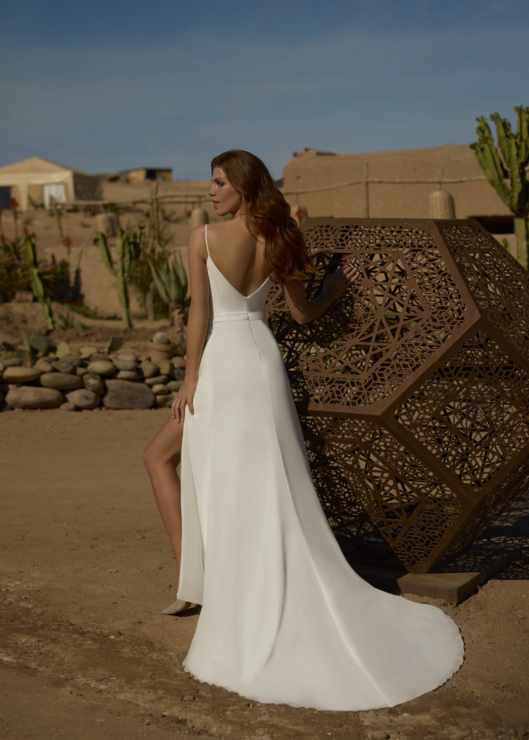 gbs-herve-paris-bridal-celeste-brautkleid-cherish-love-collection image 2