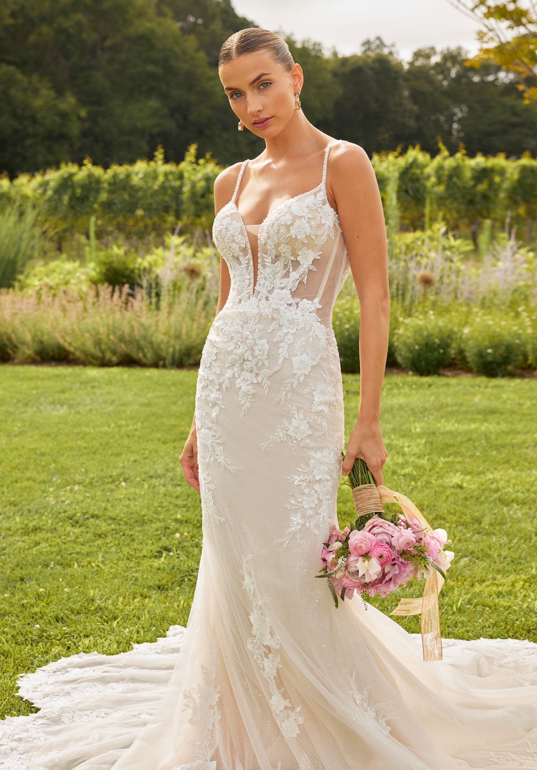 morilee-sinclair-brautkleid-fit-flare-mit-plunge-ausschnitt image 3