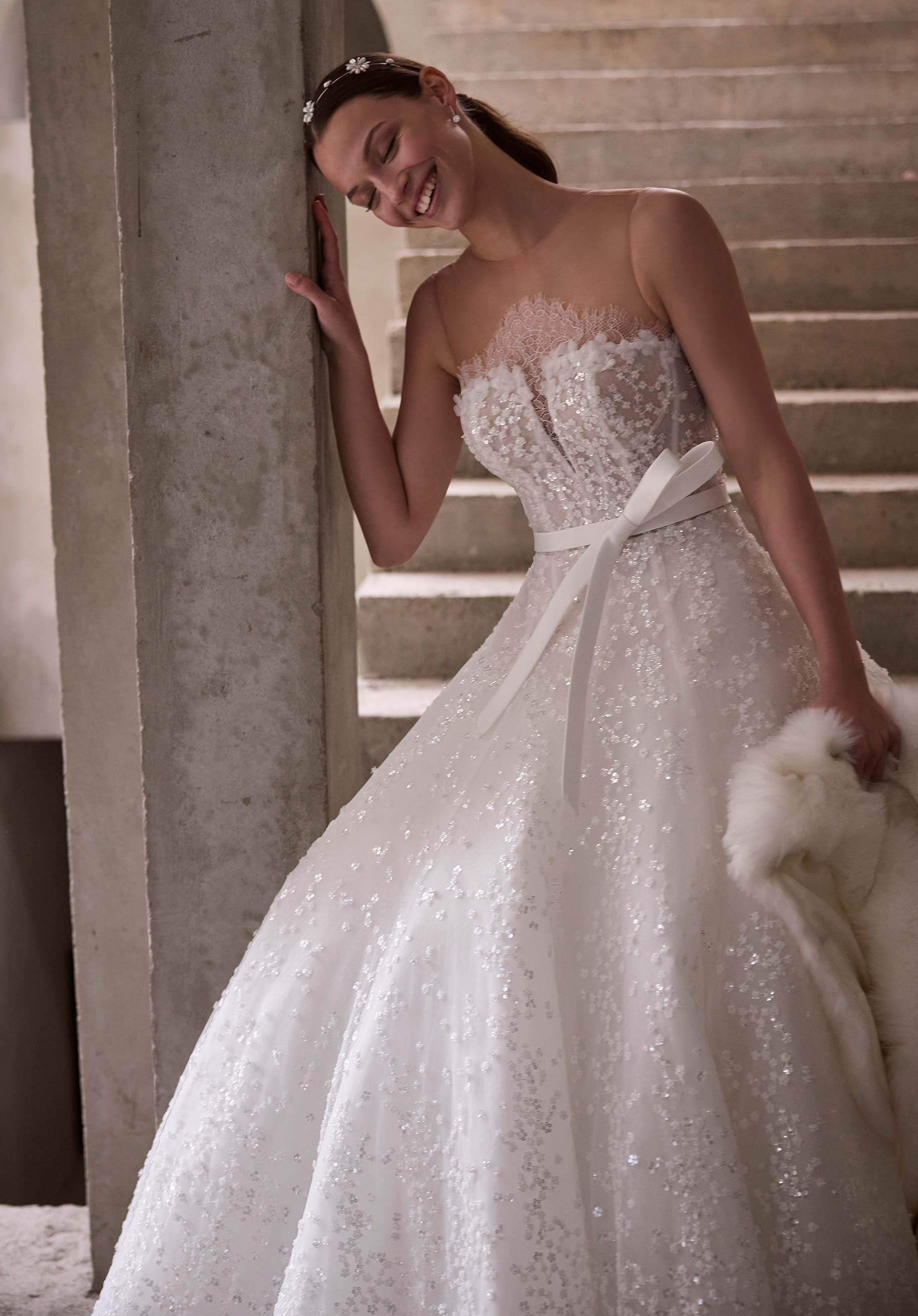 morilee-astraia-brautkleid-ballkleid-aus-t-ll-mit-spitze-und-schleife image 3