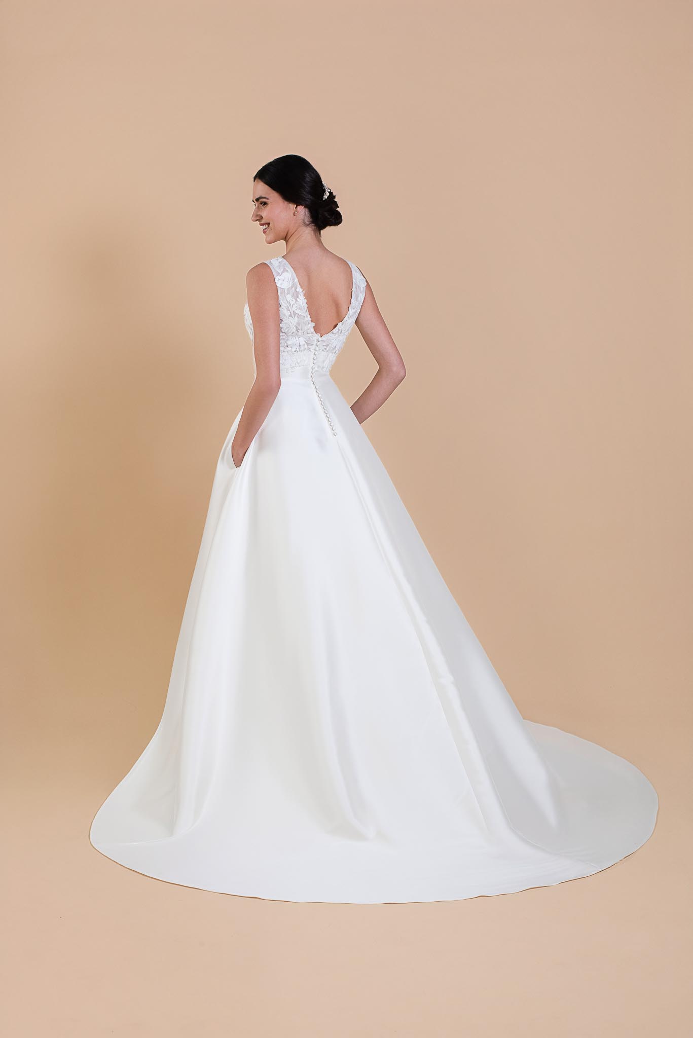 eglantine-irresistible-brautkleid-in-ivoire image 3