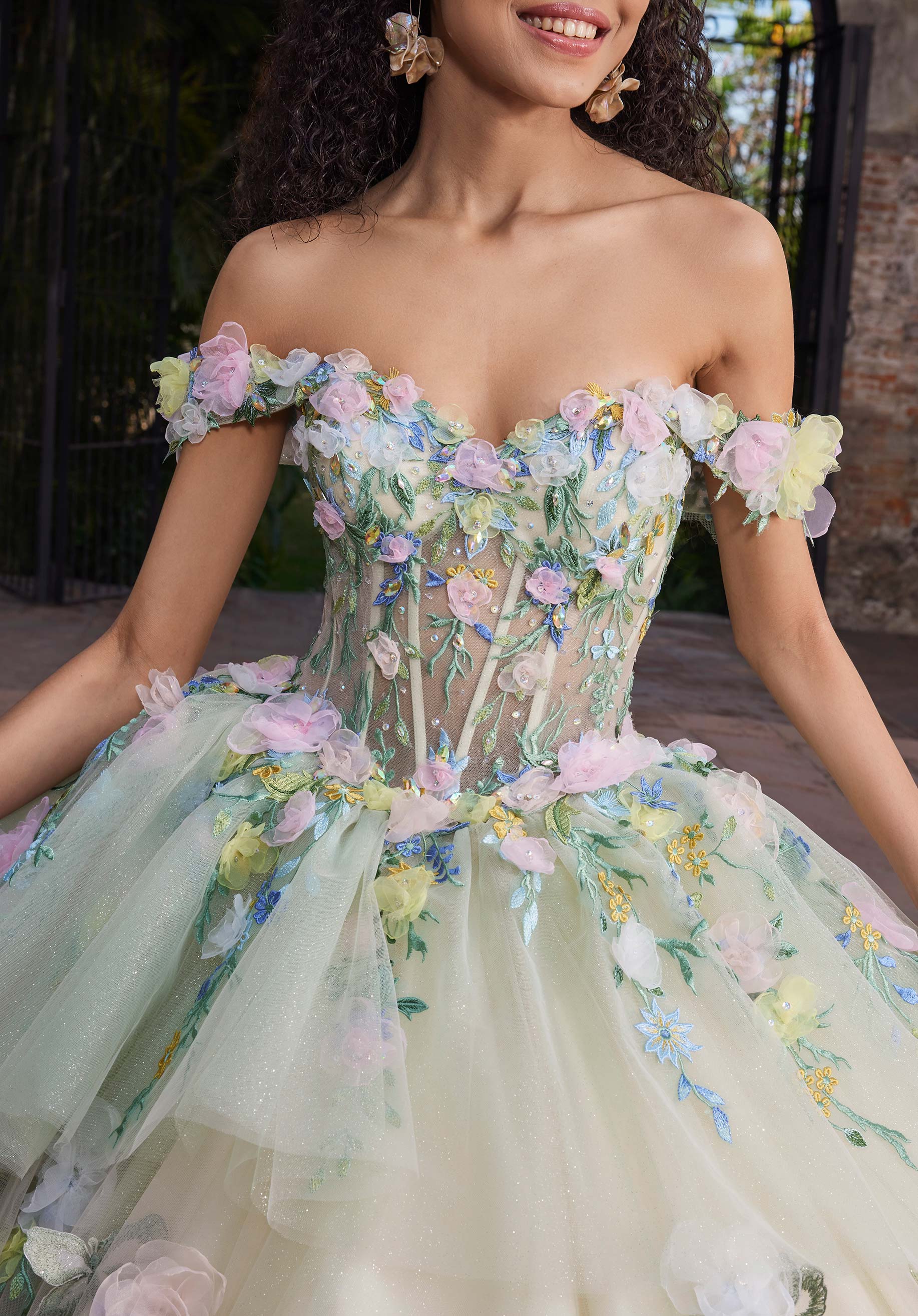 morilee-vizcaya-aurora-quincea-era-kleid-mit-korsett image 2