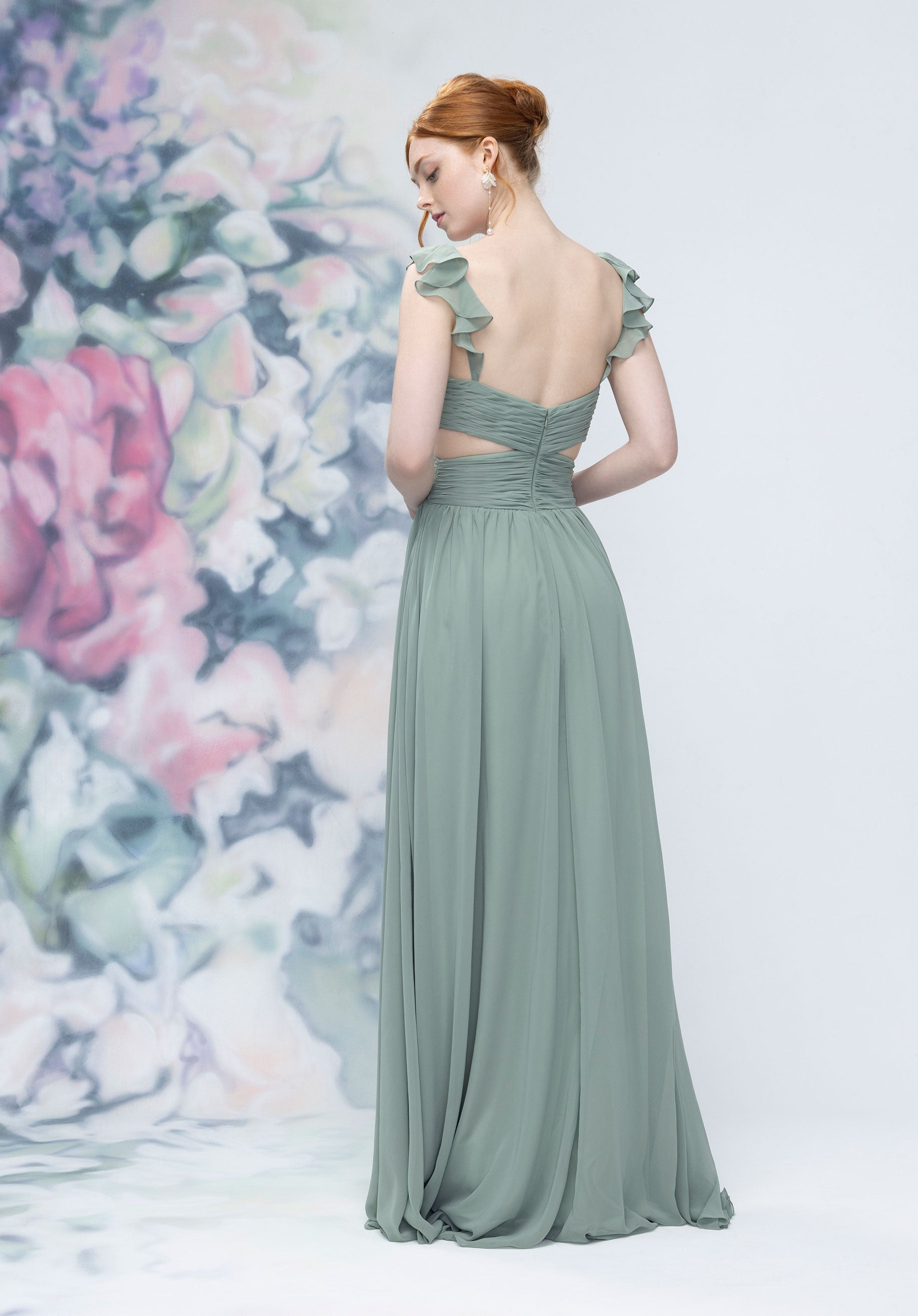 morilee-brautjungfernkleid-chiffon-a-linie-mit-criss-cross-cut-outs image 4