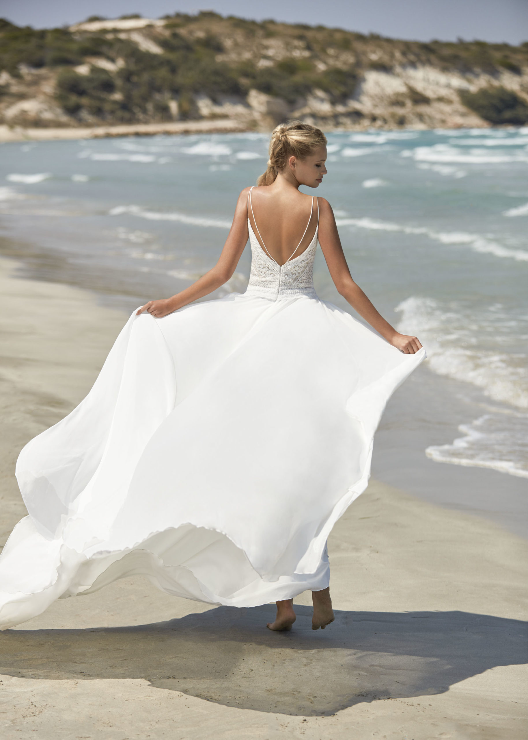gbs-herve-paris-bridal-valberg-brautkleid-boho-destination-collection image 2
