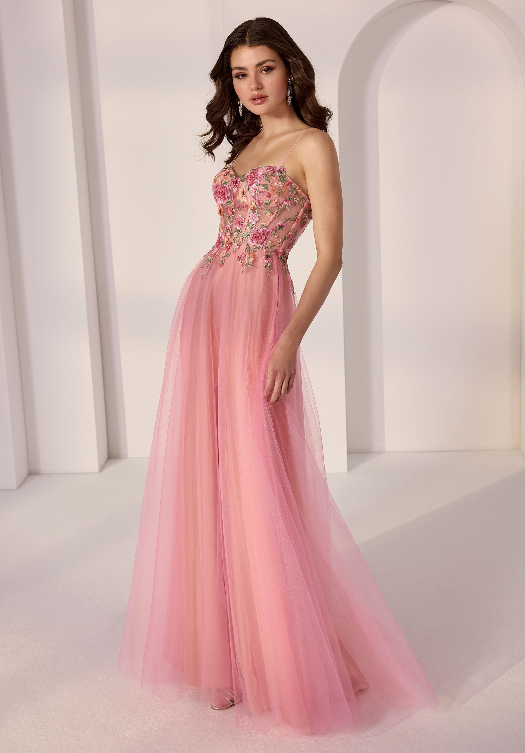 morilee-threadwork-floral-a-linie-partykleid-mit-korsett image 3
