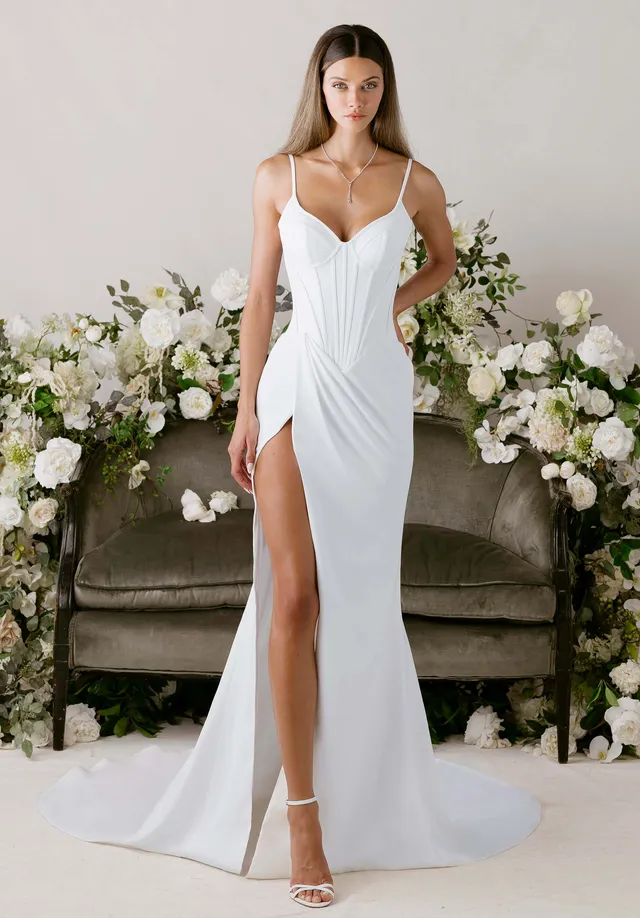 morilee-fonteyn-brautkleid-fit-and-flare-mit-schlitz image 1