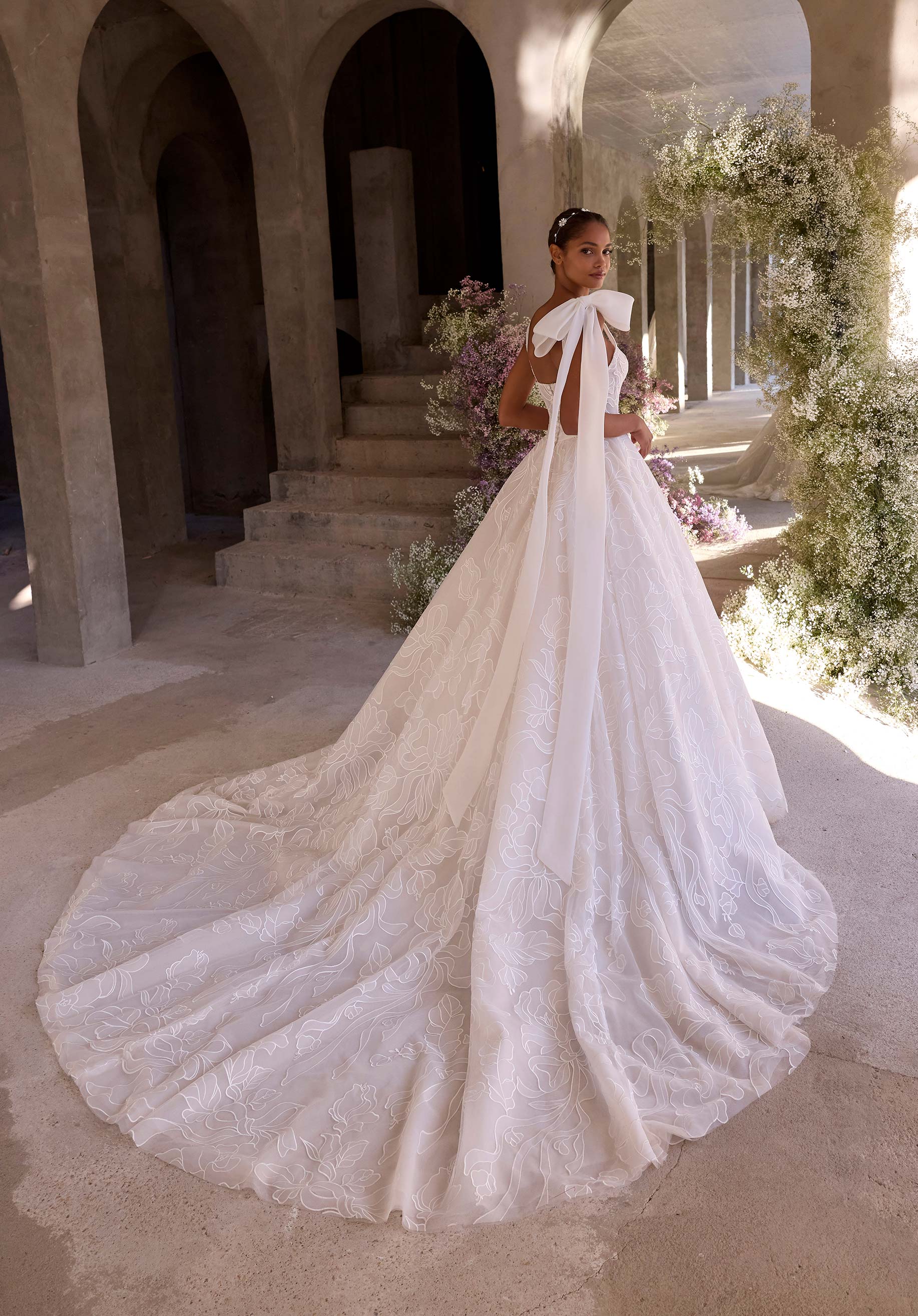 morilee-leda-brautkleid-ballkleid-mit-korsett-und-abnehmbarer-schleife image 4