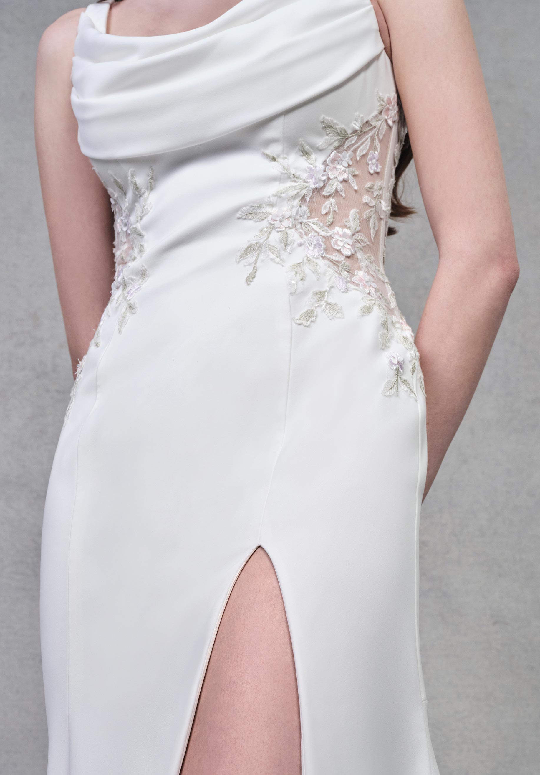 morilee-seratte-brautkleid-fit-flare-mit-cowl-ausschnitt image 4