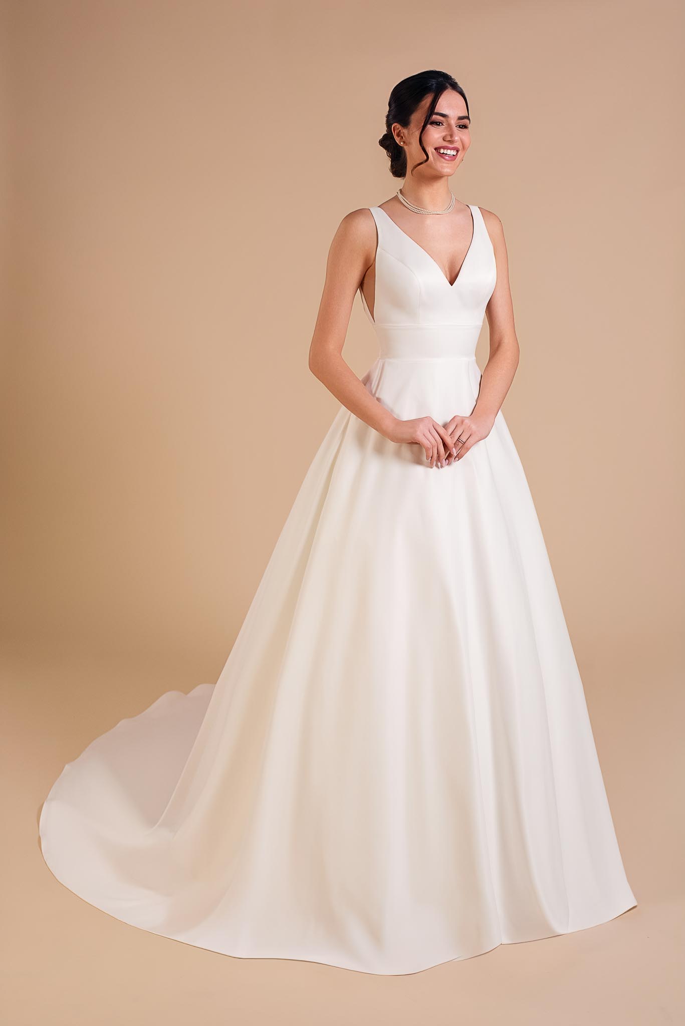 eglantine-iloe-brautkleid-in-elfenbein-gr-34-74 image 1
