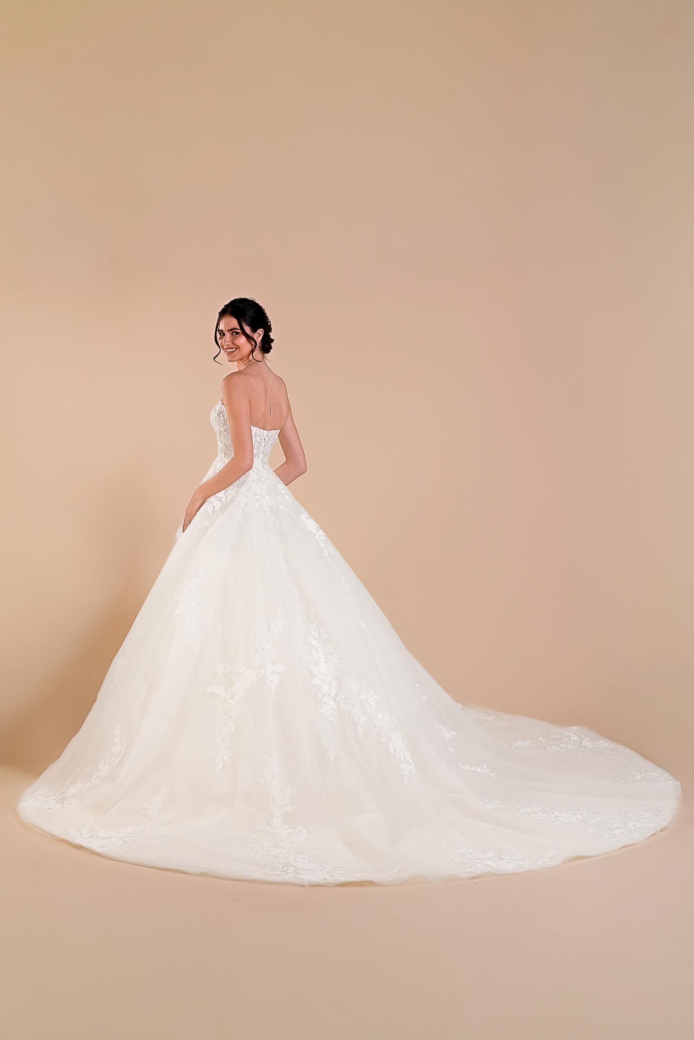 eglantine-ibiza-brautkleid-ivoire-wei-gr-34-74 image 3