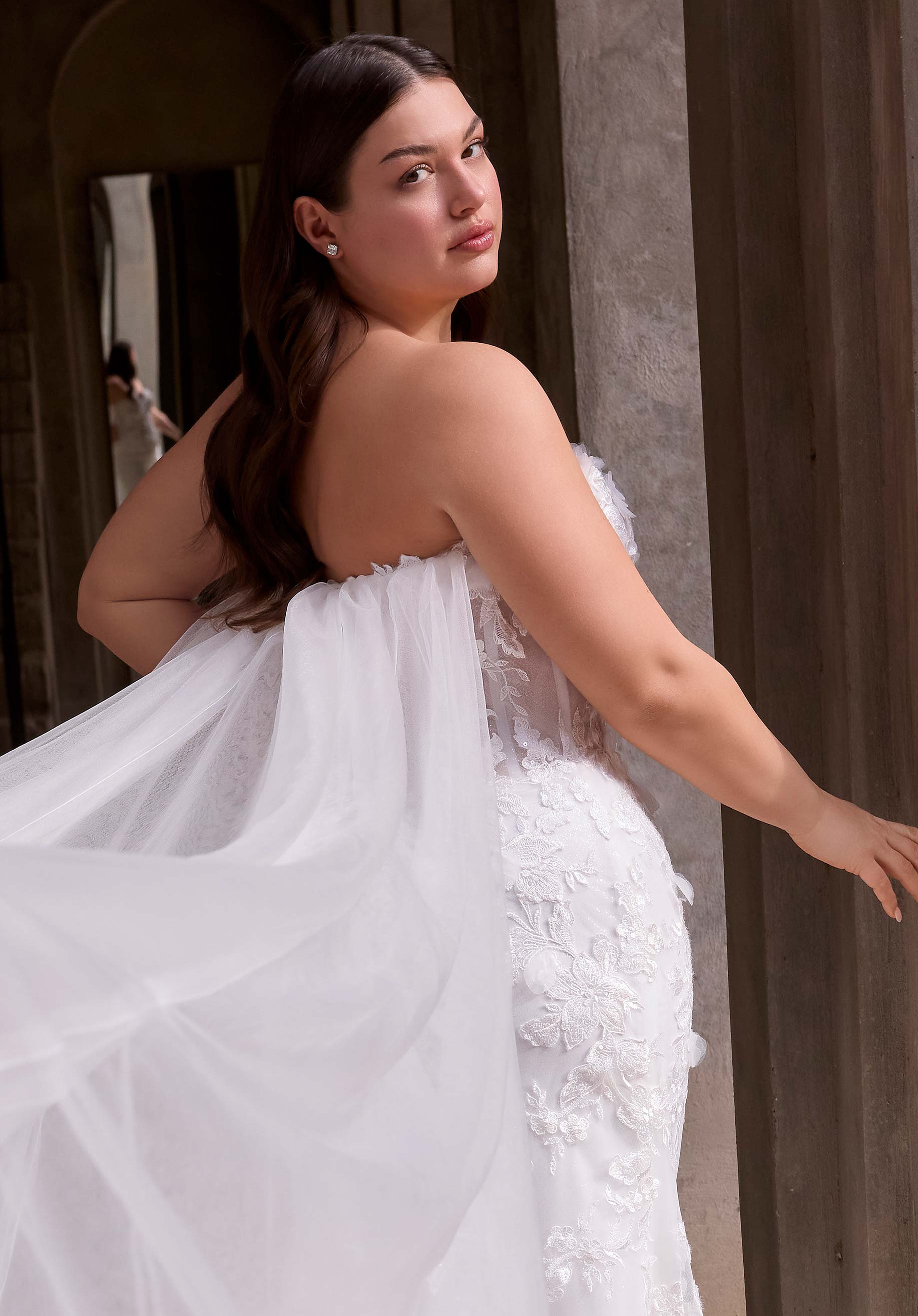 morilee-wome-brautkleid-julietta-a-linie-mit-watteau-schleppe image 4