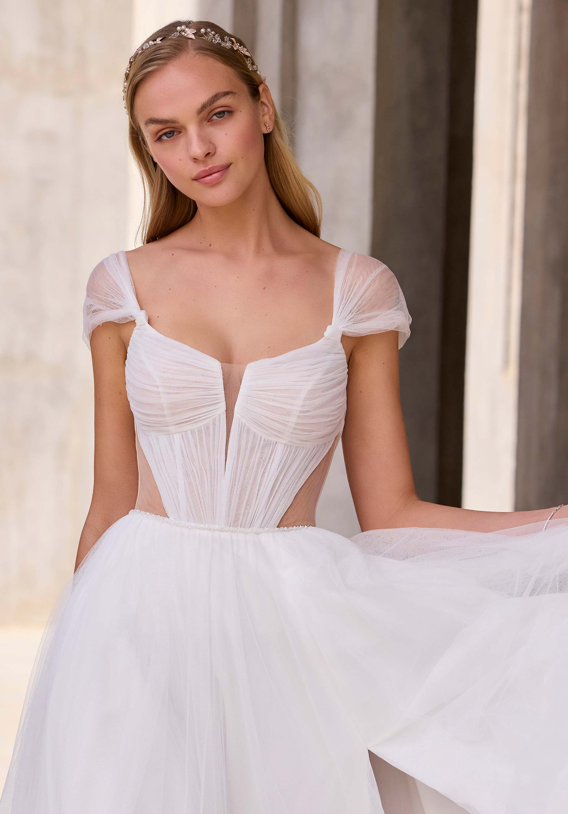 morilee-ostara-brautkleid-a-linie-mit-schlitz-und-watteau-r-cken image 2
