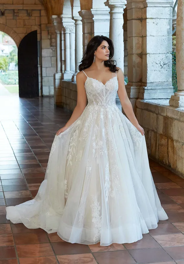 morilee-gabrielle-brautkleid-a-linie-t-ll-ballkleid-mit-paillettenspitze image 1