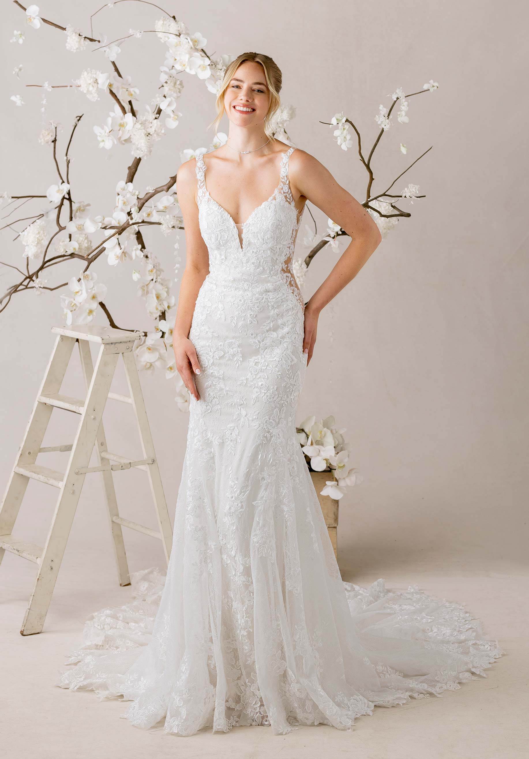 morilee-maris-brautkleid-fit-and-flare-chantilly-spitze image 1