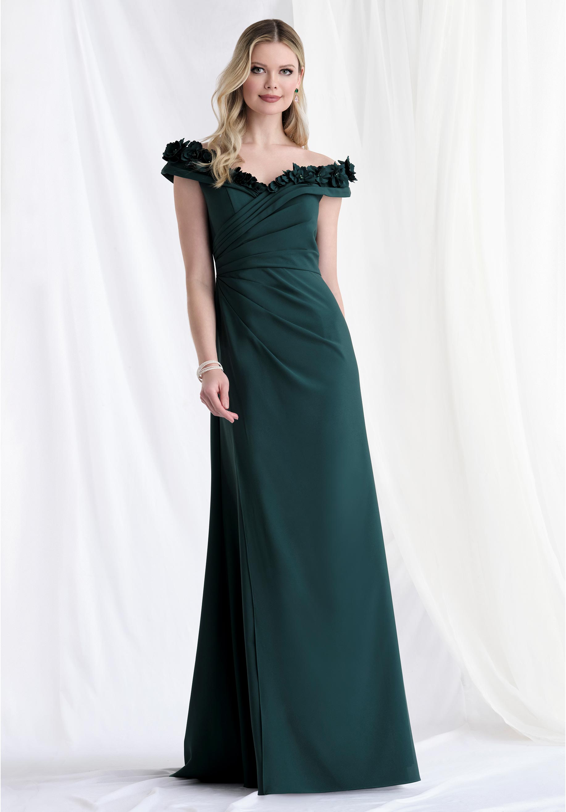 morilee-abendkleid-wickel-oberteil-fit-flare-crepe-floral image 3