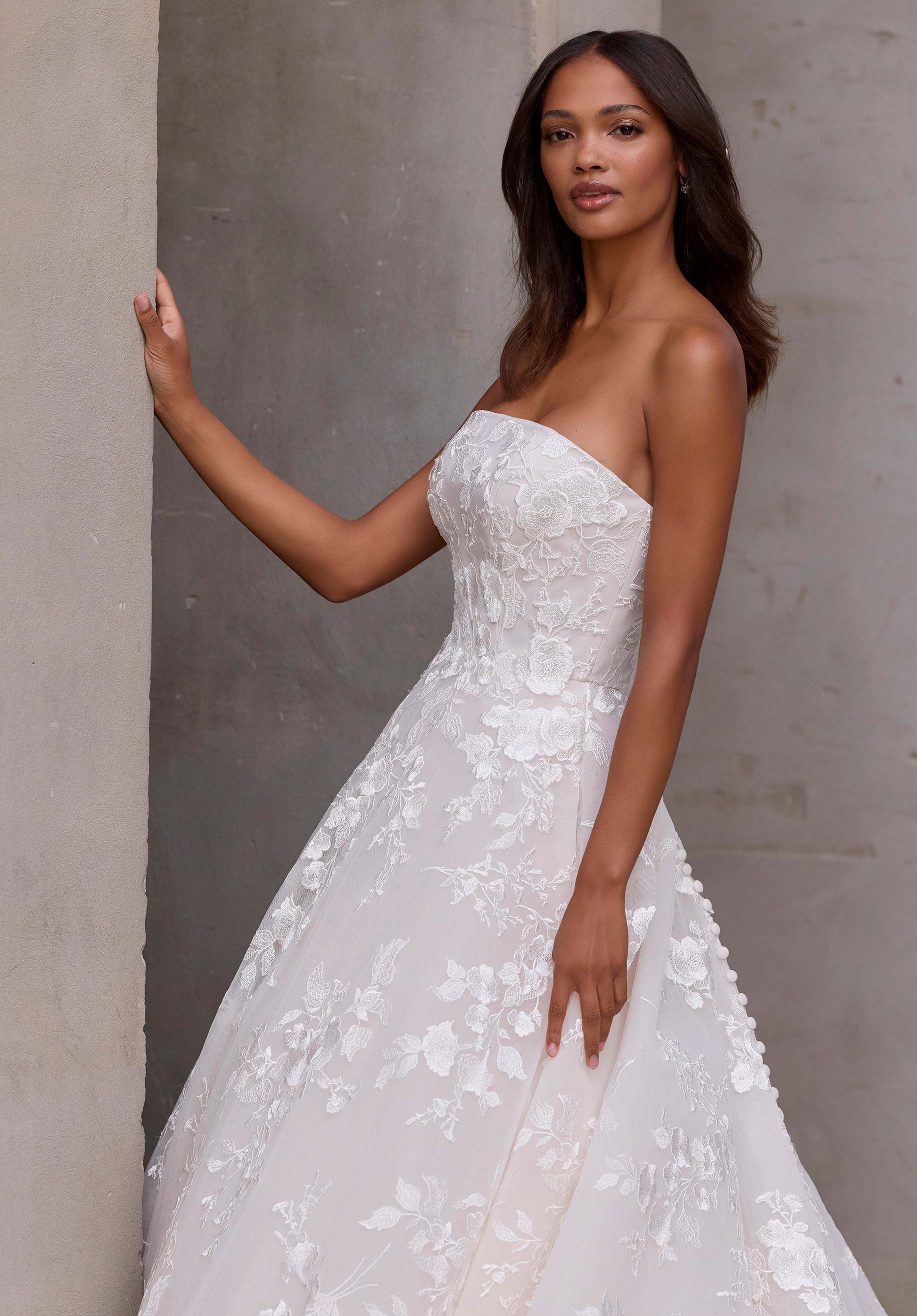 morilee-callyso-brautkleid-tr-gerlose-t-ll-ballkleid-in-ivory-champagne-porcelai image 2