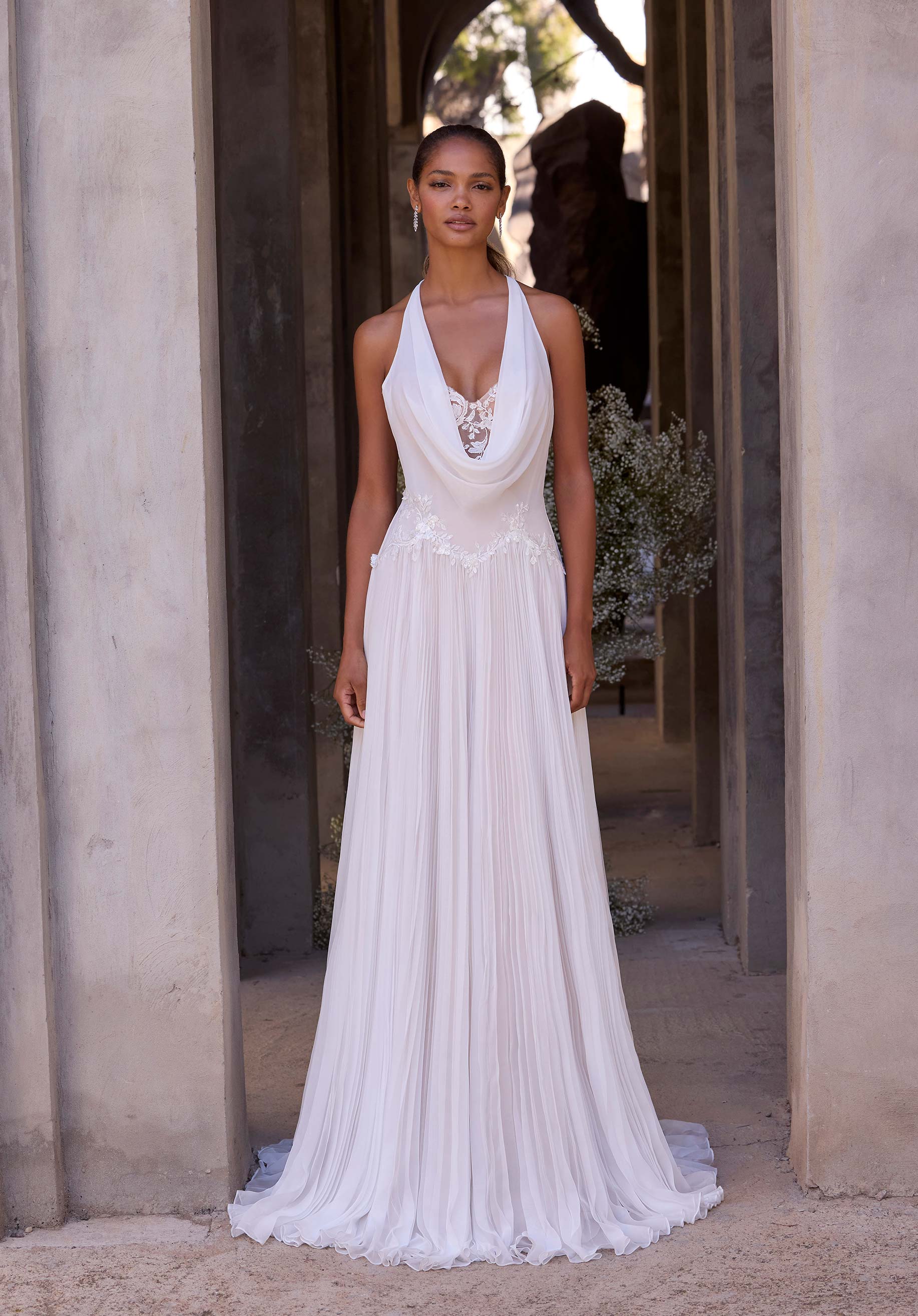 morilee-callidora-brautkleid-a-linie-mit-halter-cowl-und-abnehmbaren-rmeln image 4