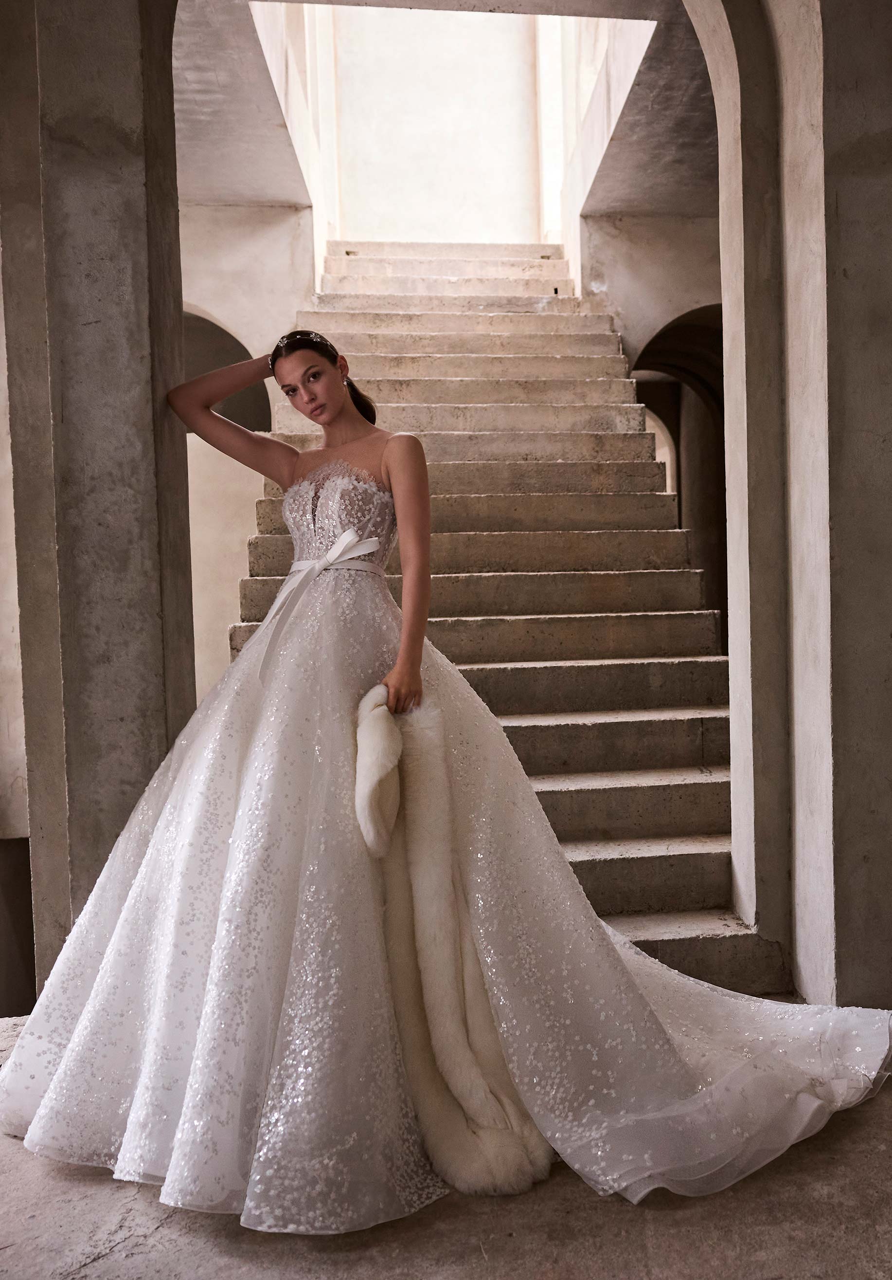 morilee-astraia-brautkleid-ballkleid-aus-t-ll-mit-spitze-und-schleife image 4