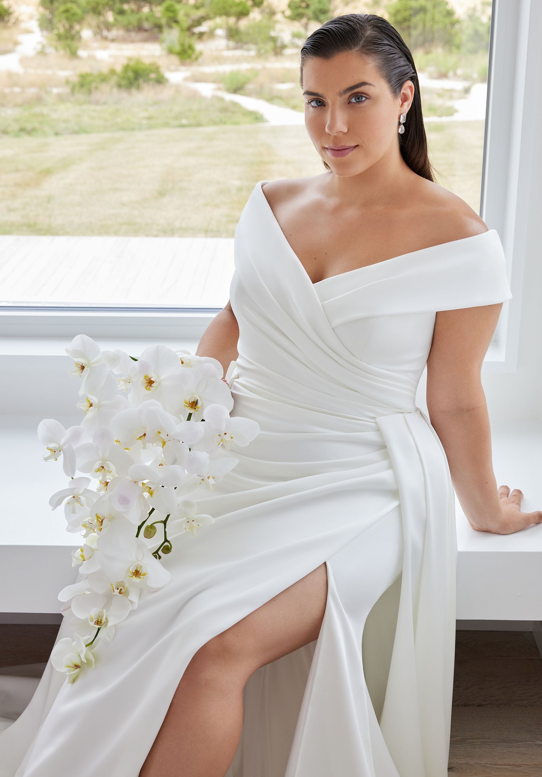 morilee-siana-satin-brautkleid-fit-and-flare-mit-schleppe-ivory image 4