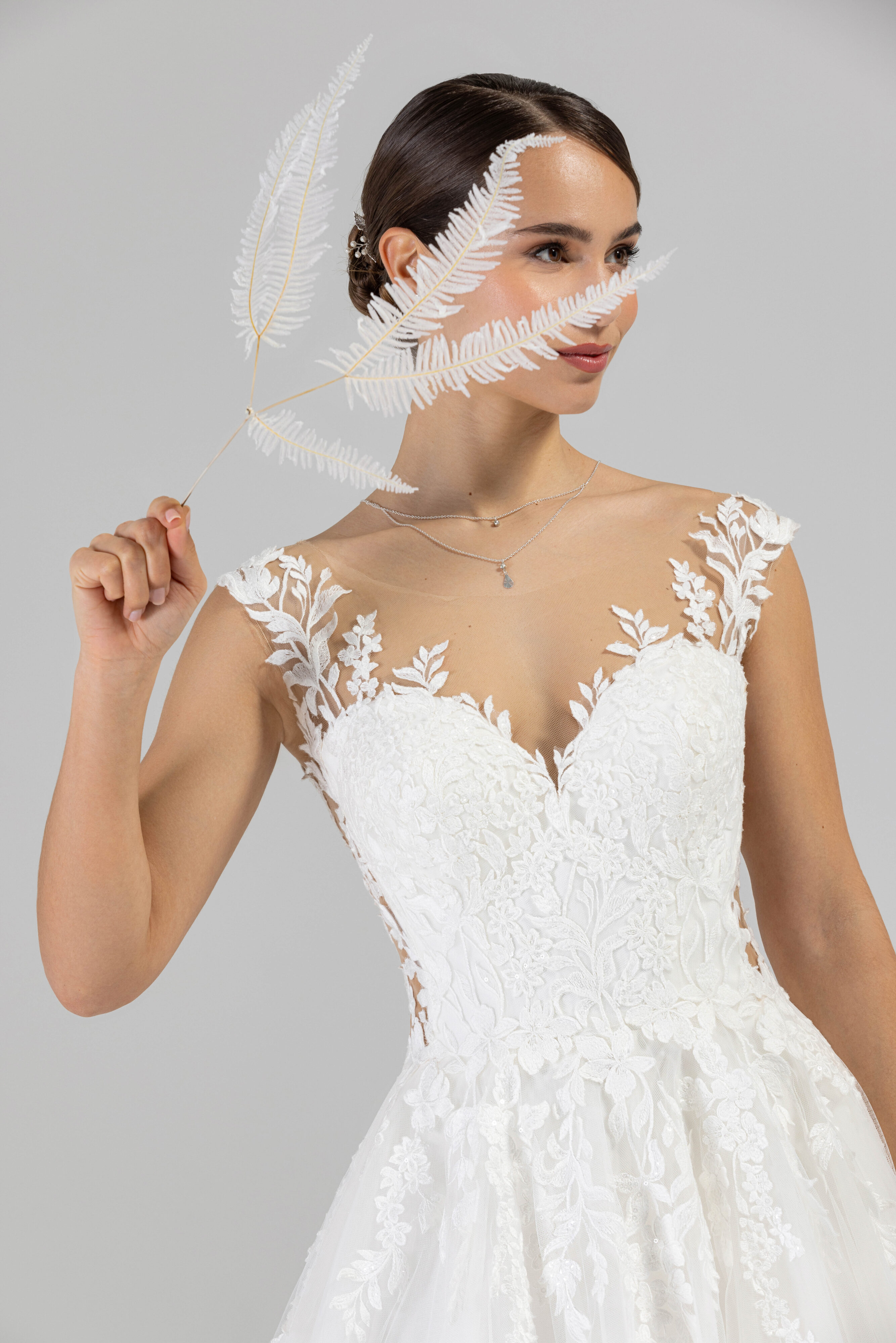 eglantine-line-brautkleid-ivoire-wei-gr-34-74 image 2