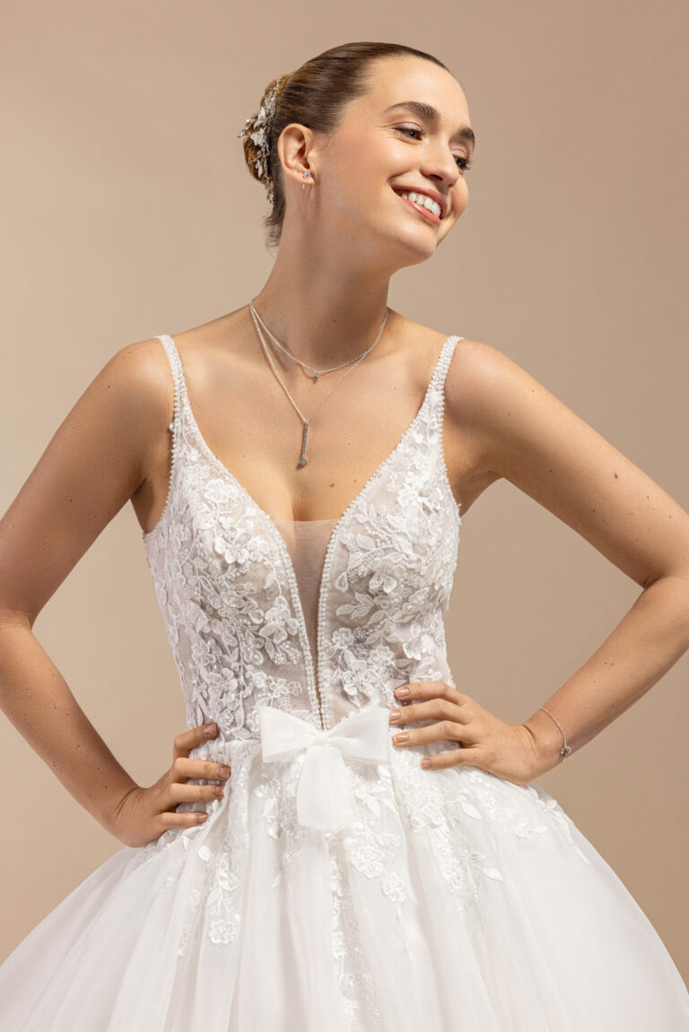 eglantine-butterfly-brautkleid-in-ivoire-wei image 3