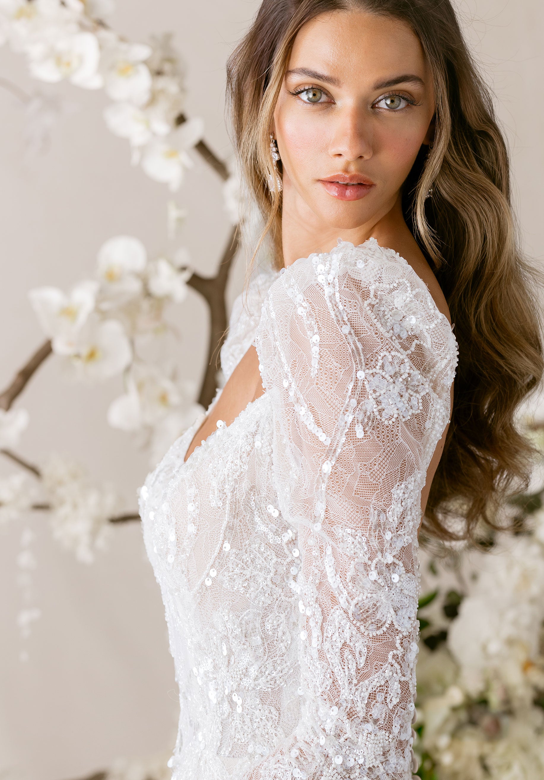 morilee-prima-brautkleid-t-ll-langarm-mit-puff-rmeln-und-cat-eye-ausschnitt image 3