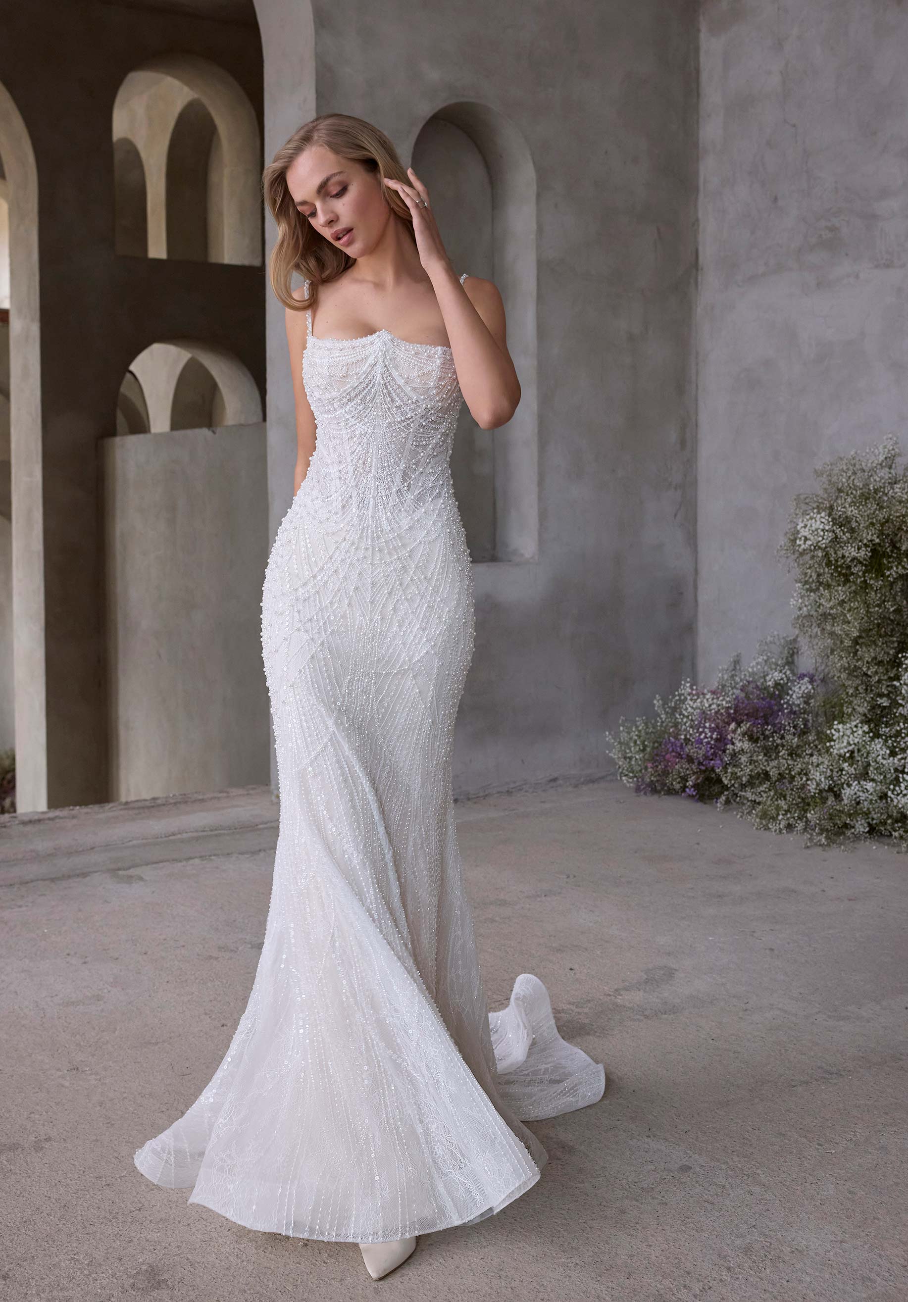 morilee-galatea-brautkleid-fit-flare-mit-angel-wing-und-perlen-t-ll image 1