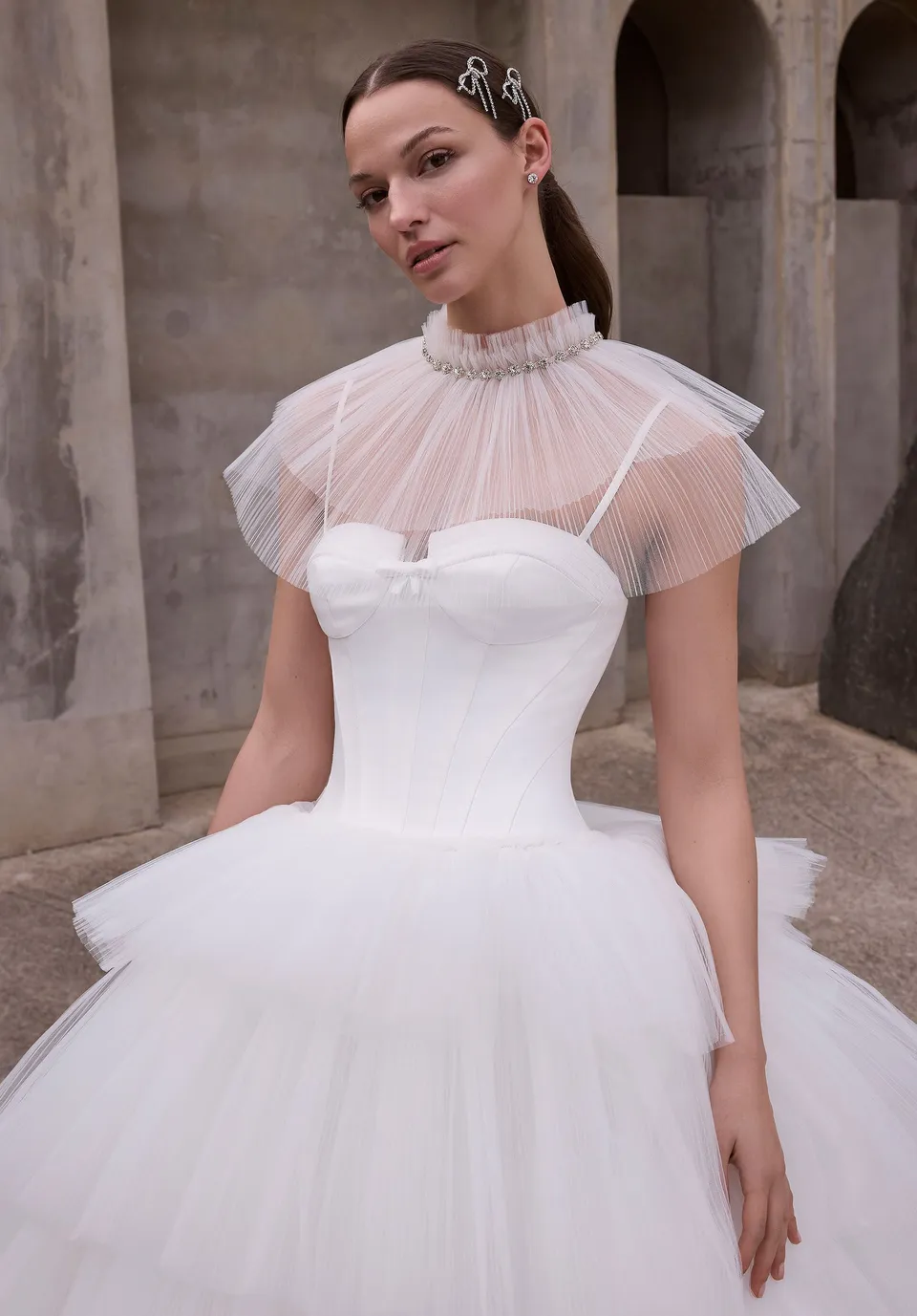 morilee-capelet-mit-kristallbesatz-f-r-brautkleider image 1