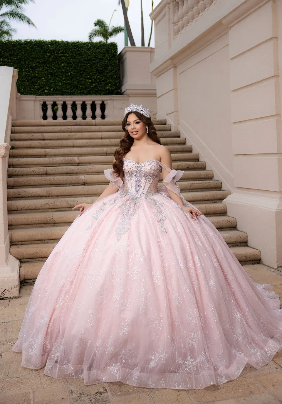 morilee-vizcaya-ceci-quincea-era-ballkleid image 1